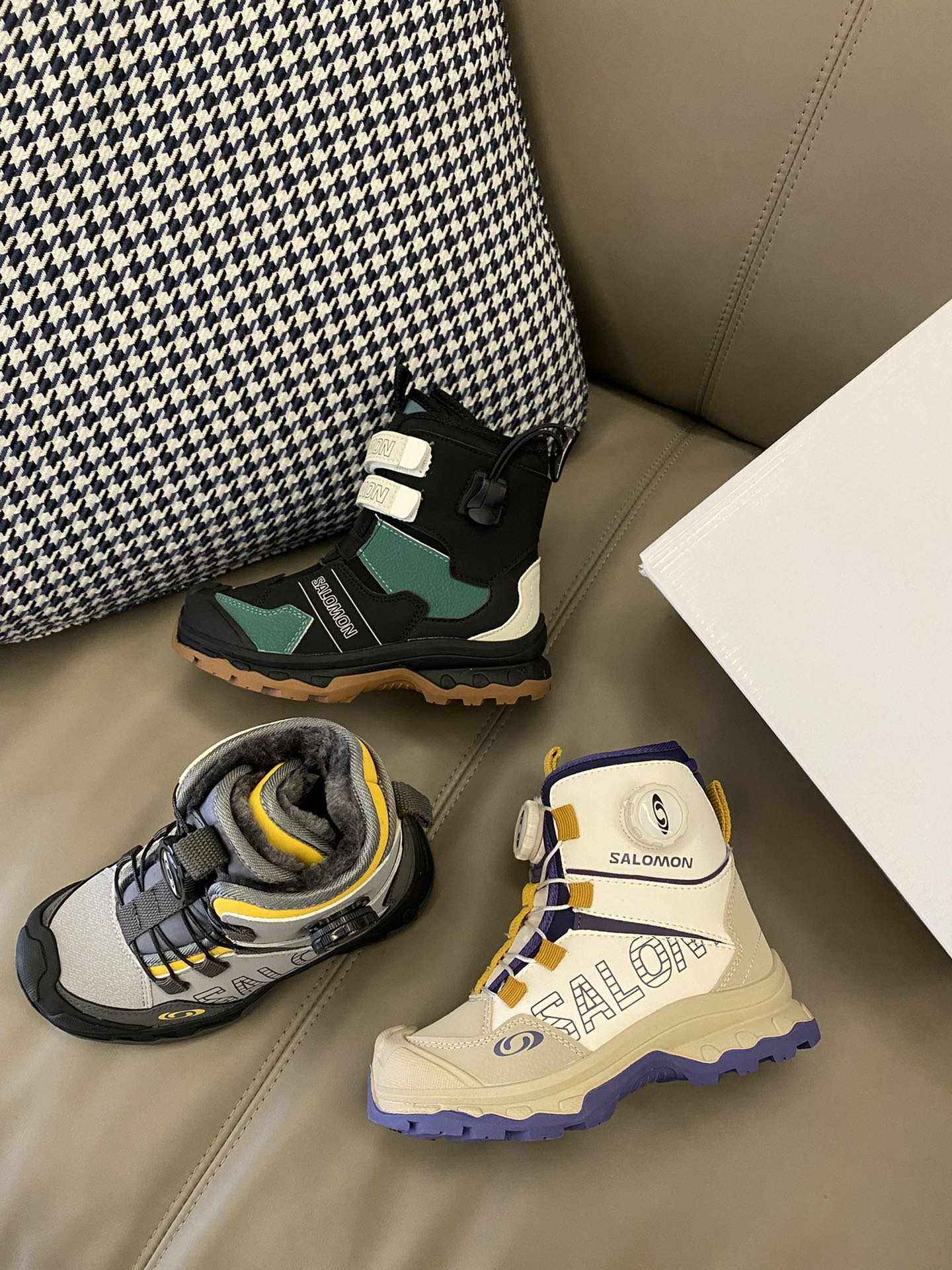 图片[2]-野生图直出🌟 不愧是我一眼爱上的雪地靴❄️低硬度外壳🐚脚感轻盈～穿去滑雪也没问题，内里加绒，很好的维持脚感温度🌡️-选品中心