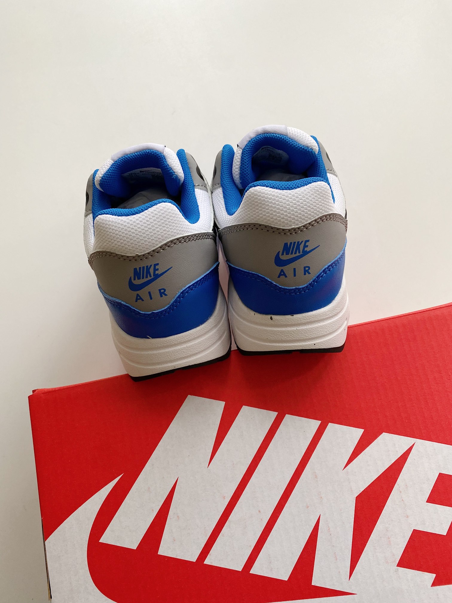 图片[3]-NK Air Max 87气垫运动鞋25-37 流畅线条设计，经典运动风外观💎经典网眼透气鞋面🪔适合日常穿着🚙搭载可视Max Air缓震配置-选品中心