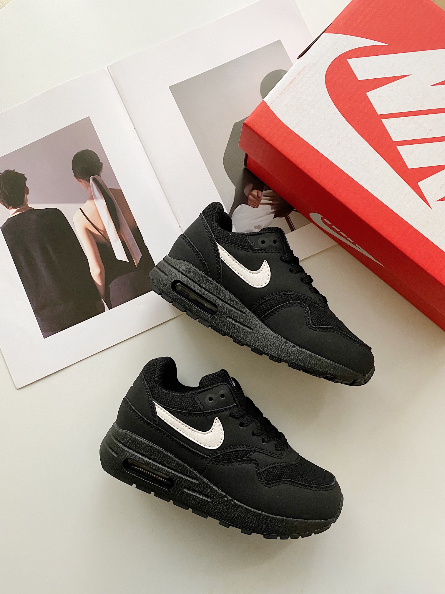 NK Air Max 87气垫运动鞋25-37 流畅线条设计，经典运动风外观💎经典网眼透气鞋面🪔适合日常穿着🚙搭载可视Max Air缓震配置-选品中心