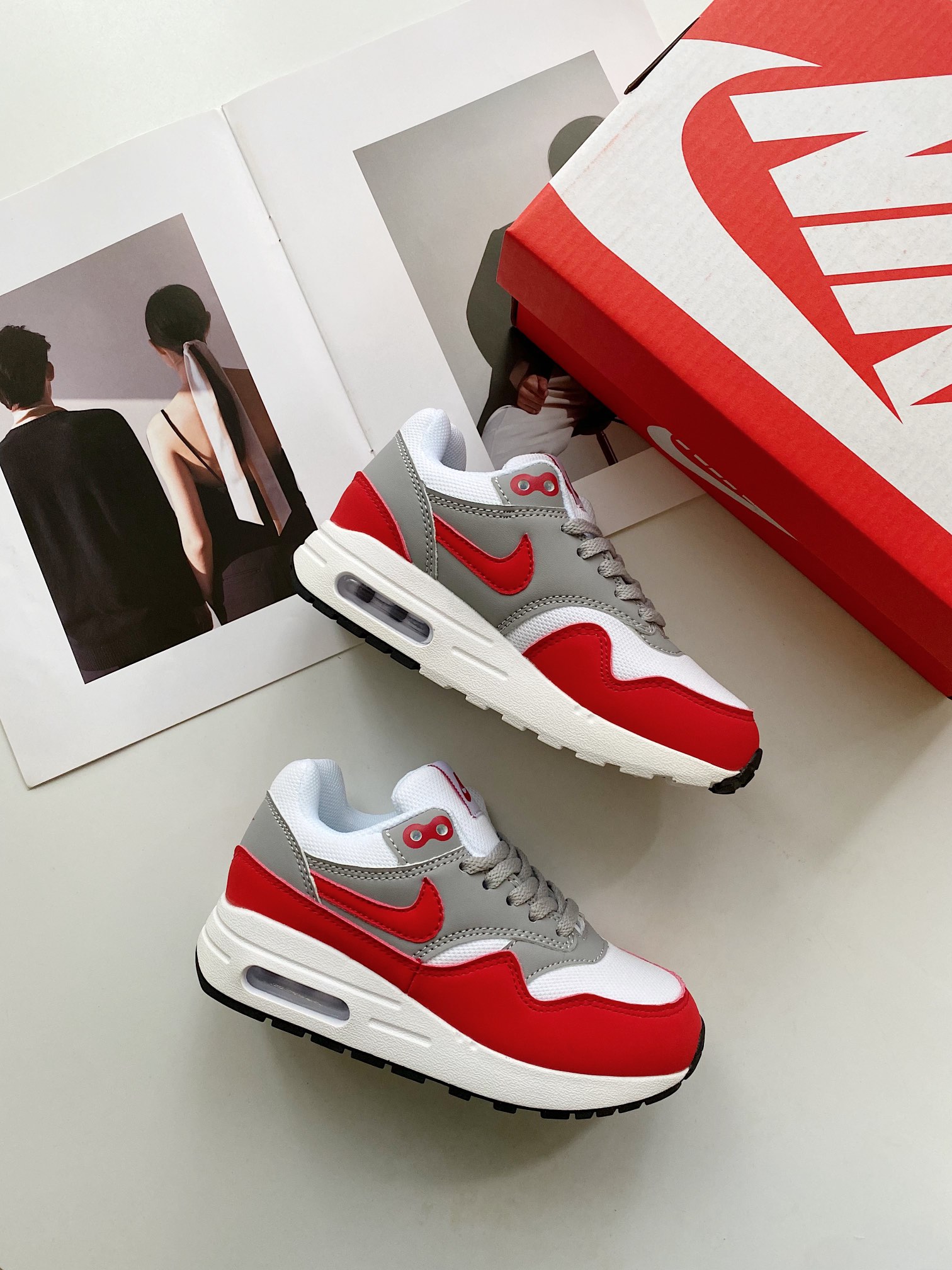 NK Air Max 87气垫运动鞋25-37 流畅线条设计，经典运动风外观💎经典网眼透气鞋面🪔适合日常穿着🚙搭载可视Max Air缓震配置-选品中心