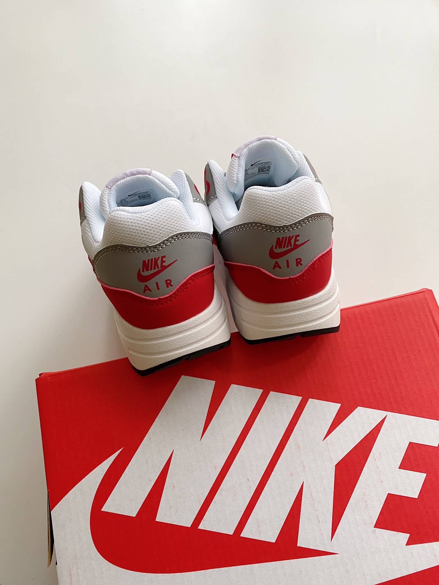 图片[3]-NK Air Max 87气垫运动鞋25-37 流畅线条设计，经典运动风外观💎经典网眼透气鞋面🪔适合日常穿着🚙搭载可视Max Air缓震配置-选品中心