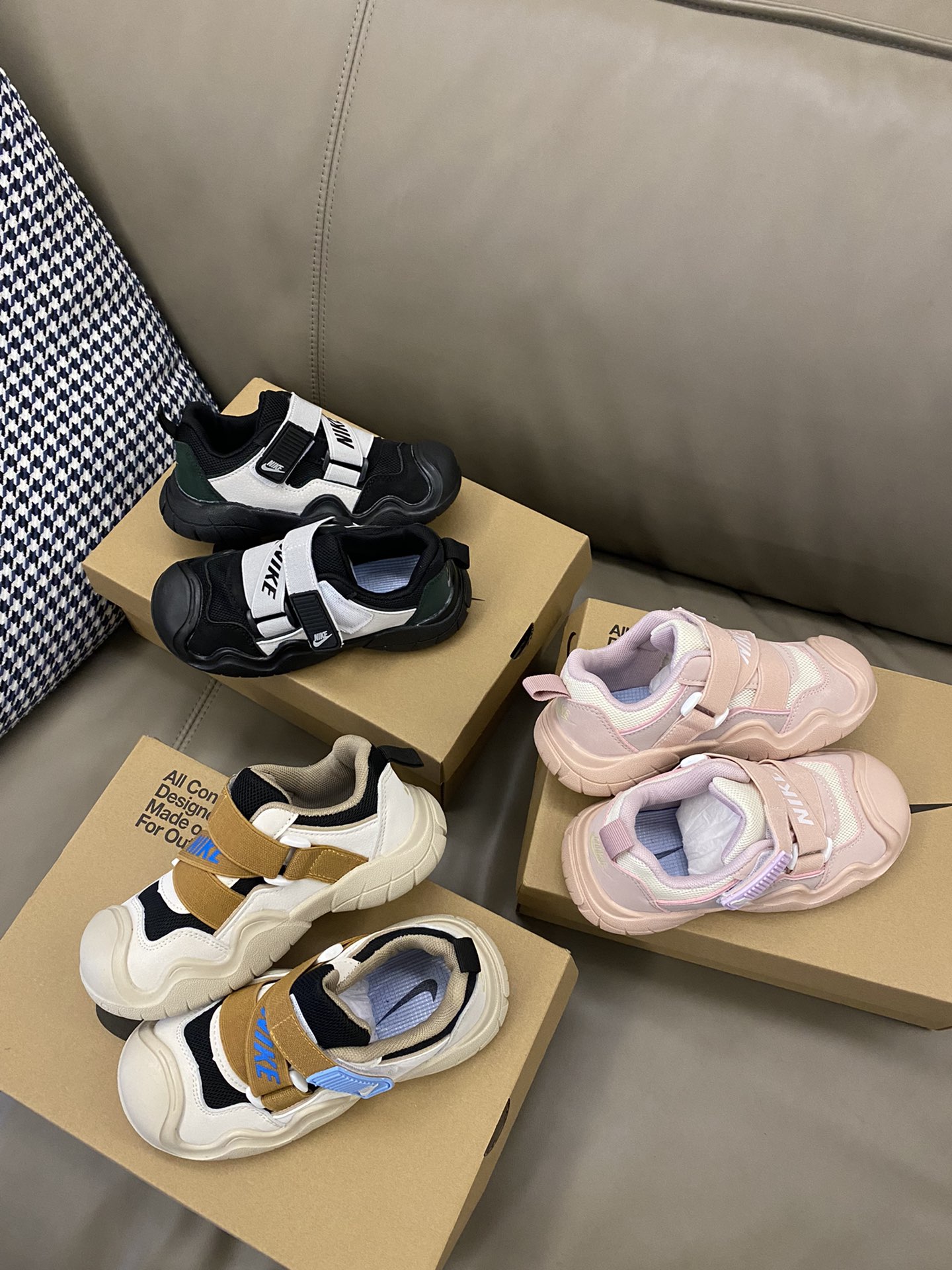 图片[7]-野生图直出🌟 没忍住想all in！！🎢太可爱了，圆润鞋头，很好的包裹脚踝，配色时尚大方📍魔术贴很好穿脱～-选品中心