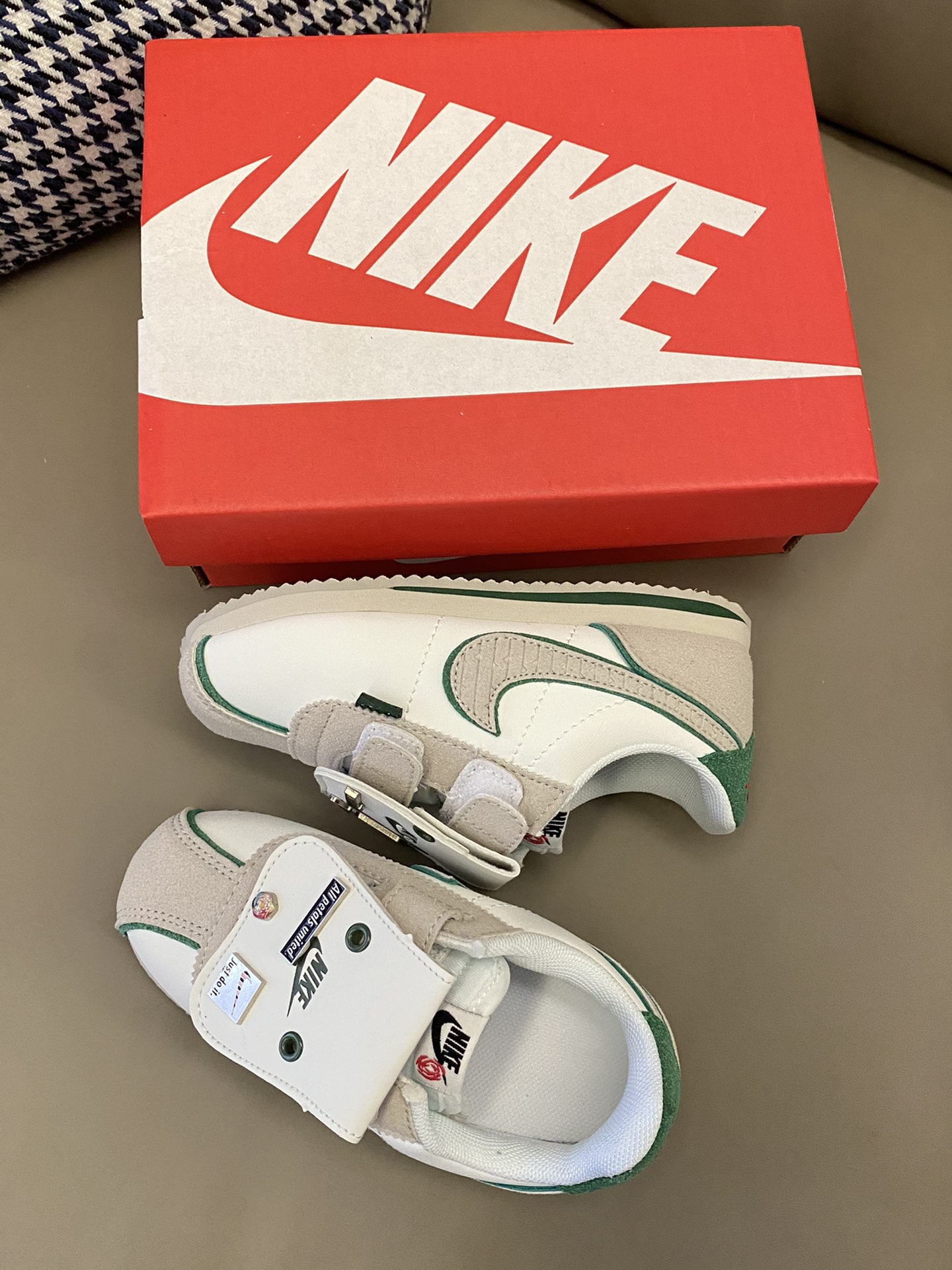 图片[9]-原图直出🌟 我们为您带来最新款式的阿甘魔术贴童鞋，专为追求不凡、独特与个性的您量身定制✨✨ 轻松上脚舒适百搭时尚～-选品中心