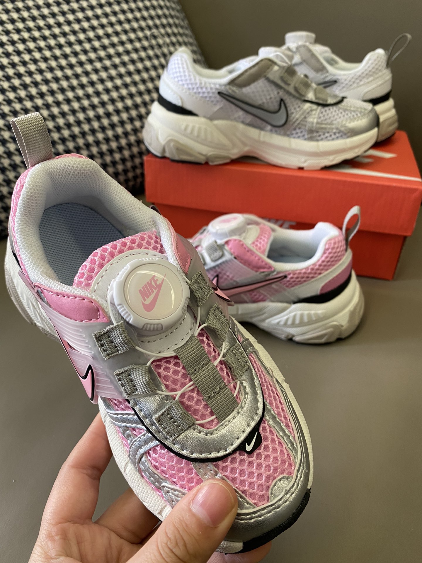 图片[6]-原图直出🌟 NK V2K旋转扣童鞋将是你的最佳选择🔥我们的设计理念是把孩子的舒适、简洁和趣味性融为一体～-选品中心