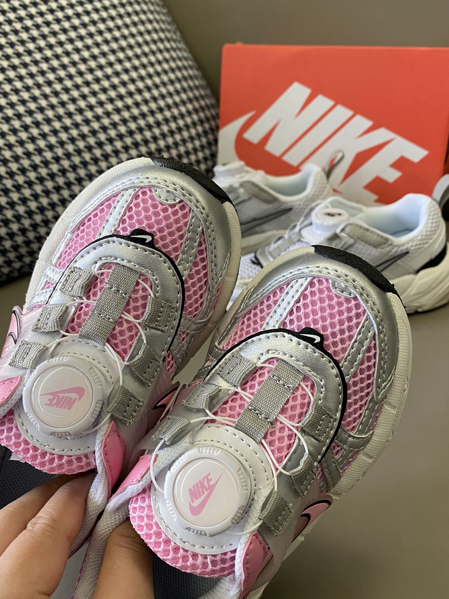 图片[9]-原图直出🌟 NK V2K旋转扣童鞋将是你的最佳选择🔥我们的设计理念是把孩子的舒适、简洁和趣味性融为一体～-选品中心