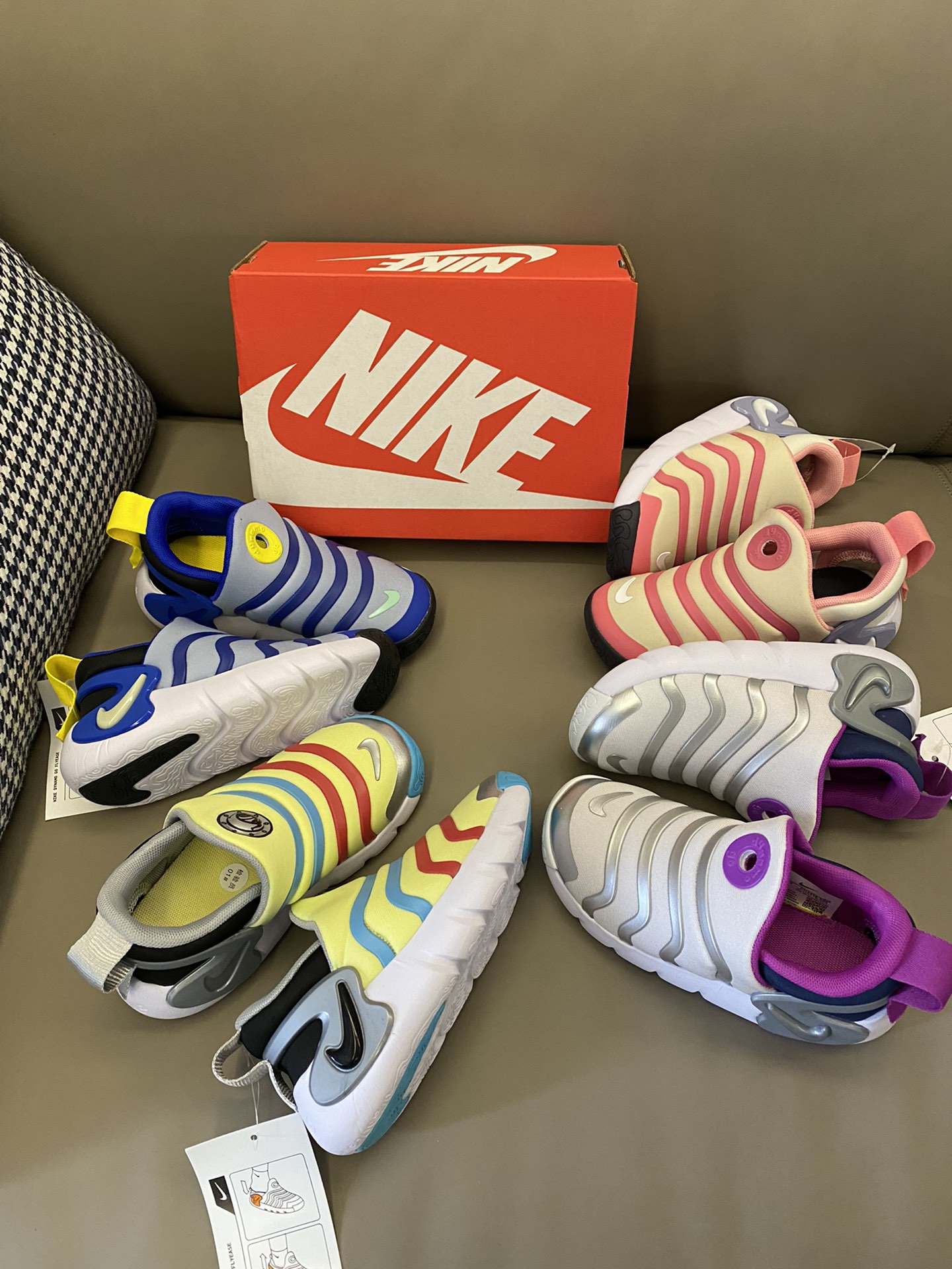 图片[7]-原图实拍✅选择这款专柜三代儿童一脚蹬运动鞋透气、柔软的材质😍给宝宝的脚趾足够的空间和保护🤩让宝宝的脚趾能够自由伸展～-选品中心