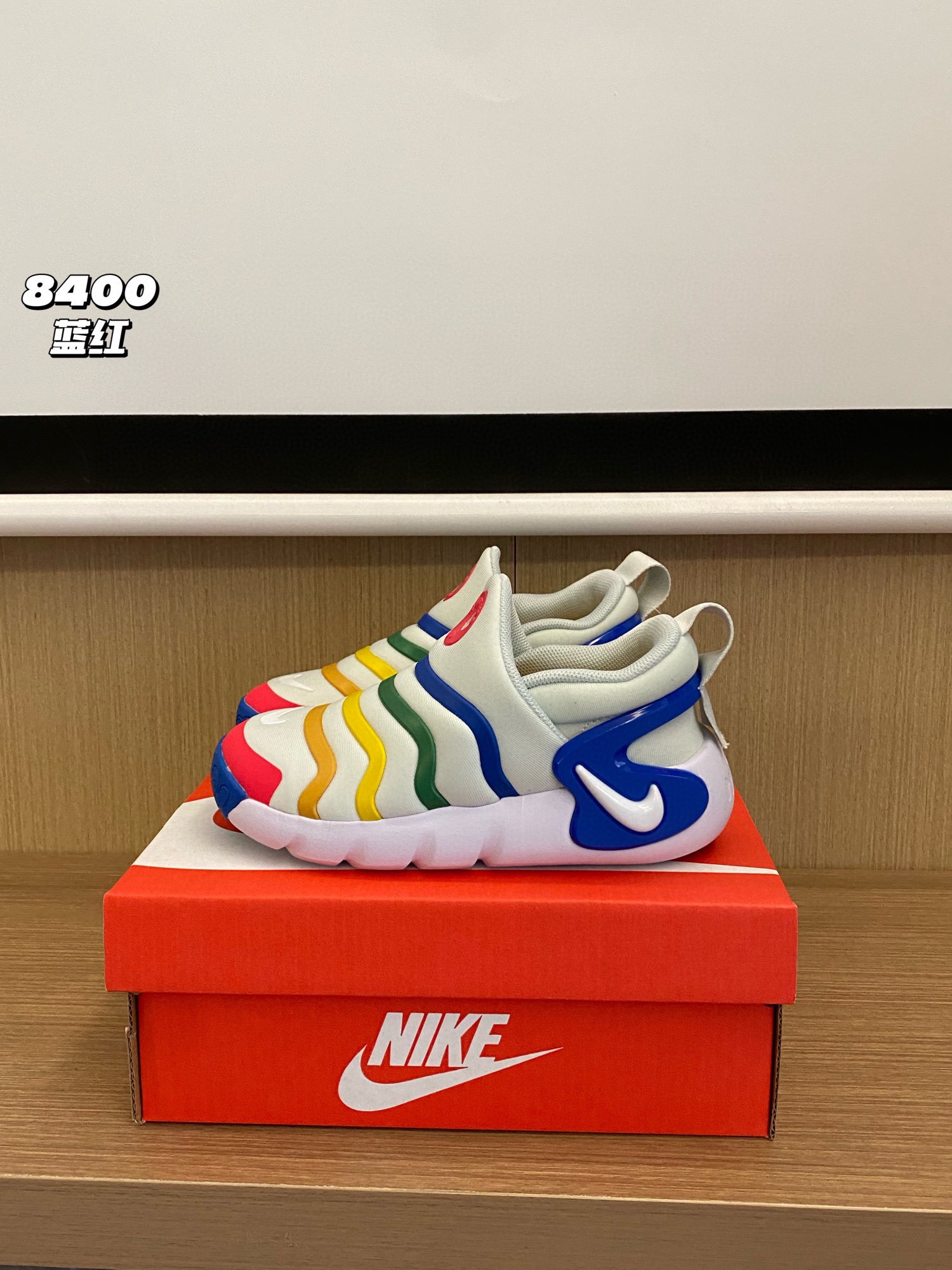 图片[4]-柜子版 尺码：22-37码 喜欢毛毛虫款式的，闭眼买就对了😎经典小翘头弧形结构毛毛虫🐛楦型❗️脚掌着地，动线结构走路省力💫一脚蹬设计轻易穿脱，设计超人性化～-选品中心