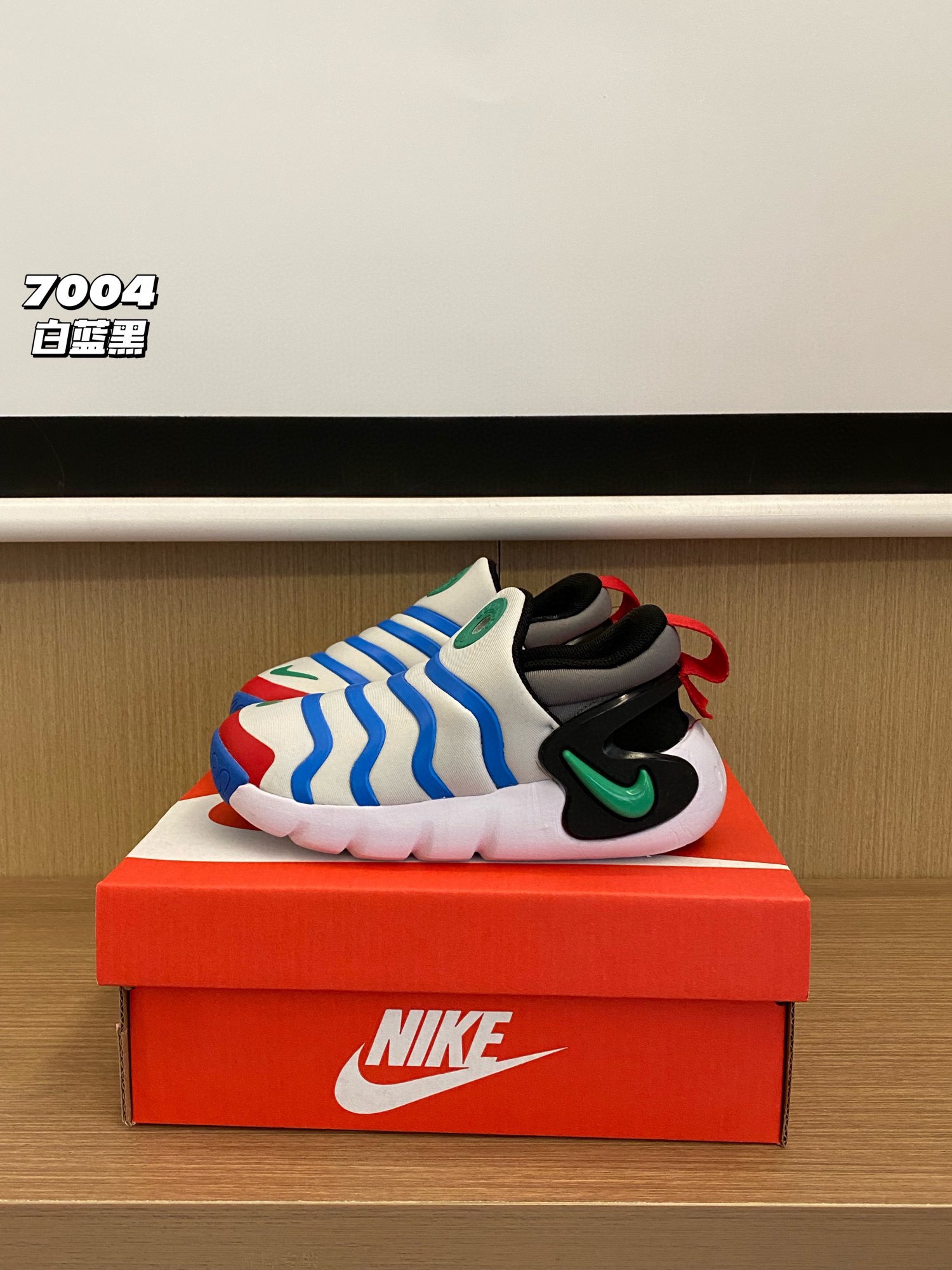 图片[3]-柜子版 尺码：22-37码 喜欢毛毛虫款式的，闭眼买就对了😎经典小翘头弧形结构毛毛虫🐛楦型❗️脚掌着地，动线结构走路省力💫一脚蹬设计轻易穿脱，设计超人性化～-选品中心