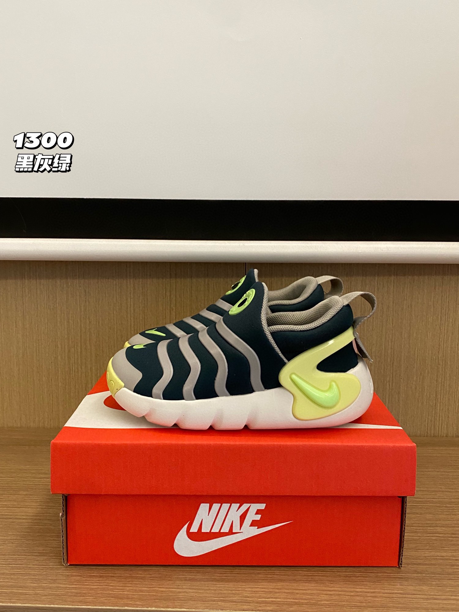 图片[8]-柜子版 尺码：22-37码 喜欢毛毛虫款式的，闭眼买就对了😎经典小翘头弧形结构毛毛虫🐛楦型❗️脚掌着地，动线结构走路省力💫一脚蹬设计轻易穿脱，设计超人性化～-选品中心