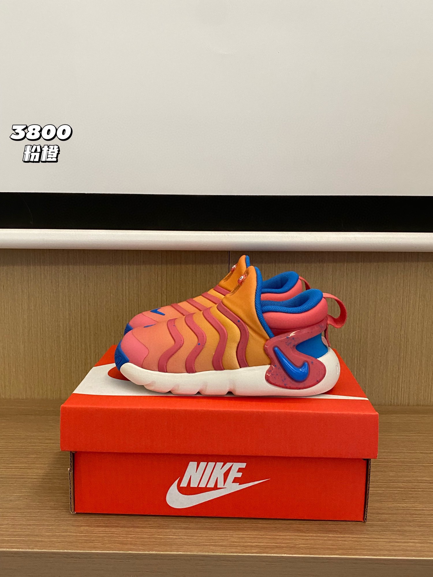 图片[7]-柜子版 尺码：22-37码 喜欢毛毛虫款式的，闭眼买就对了😎经典小翘头弧形结构毛毛虫🐛楦型❗️脚掌着地，动线结构走路省力💫一脚蹬设计轻易穿脱，设计超人性化～-选品中心