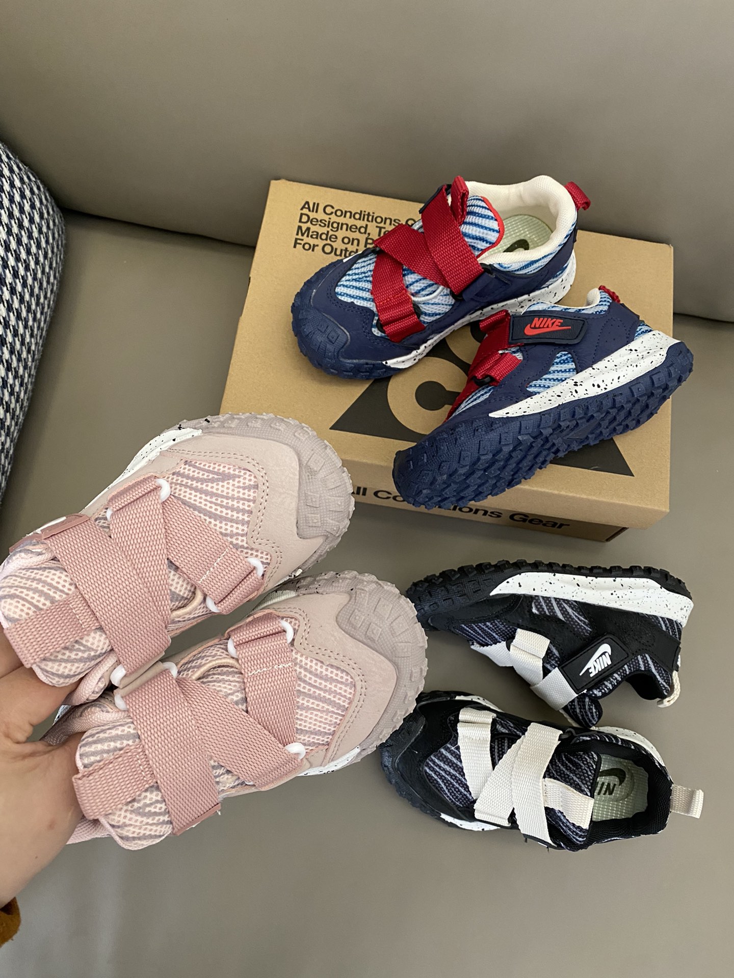 图片[7]-~ 原图直出🌟 美式复古感～魔术贴的设计敲方便，上脚舒适又防滑，完全不会磨脚诶！鞋底软硬正好，跑步日常都可穿🥳-选品中心