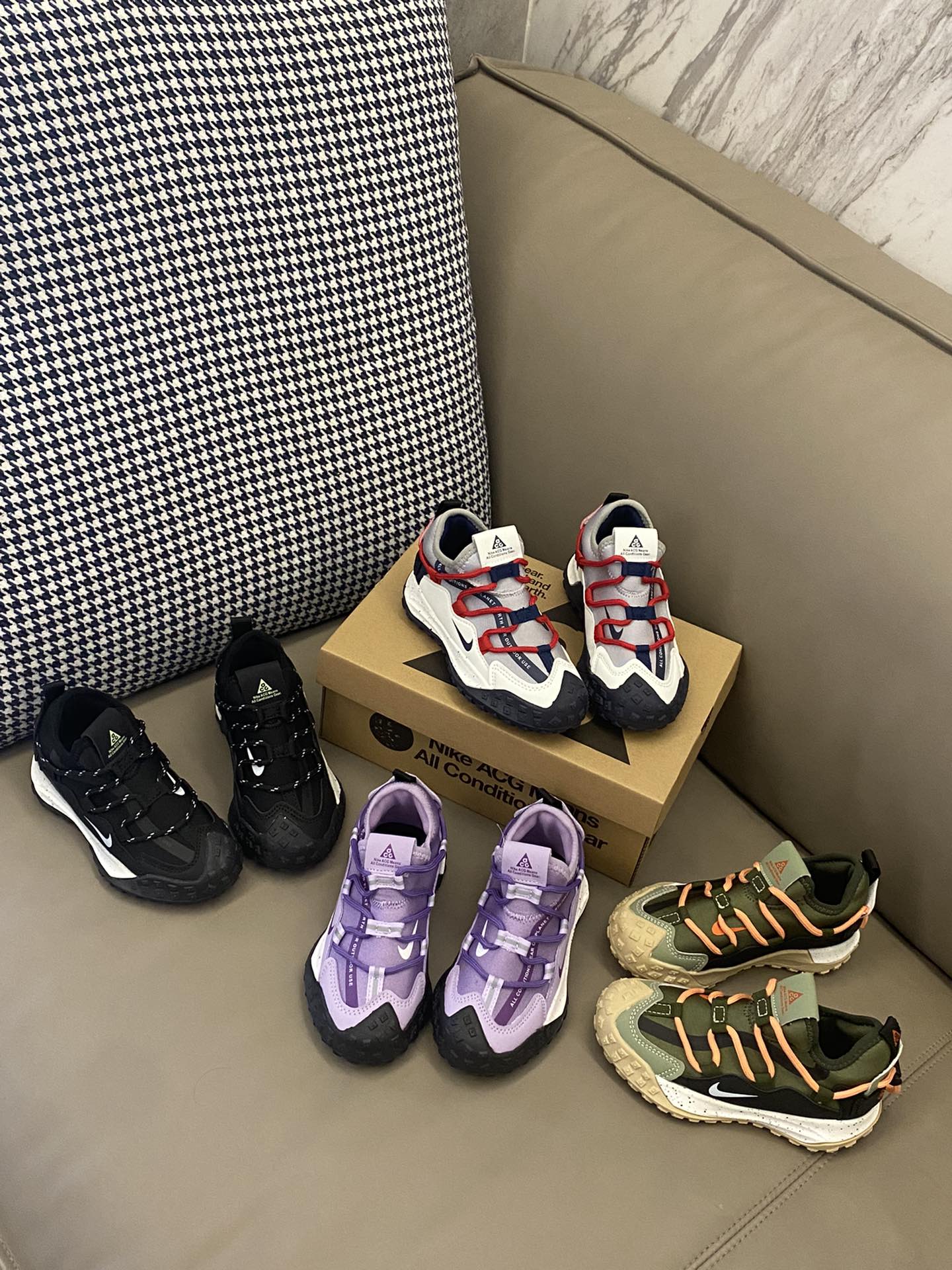 图片[8]-原图直出🌟 NK ACG一脚蹬松紧扣登山鞋宽敞鞋头，减少束缚力🌟干爽又透气的亲肤内里让双脚自由呼吸，一点也不闷脚🤩繁复无规律的底部纹理增加抓地力度，提升稳步效果😍一脚蹬设计，方便穿脱👻-选品中心