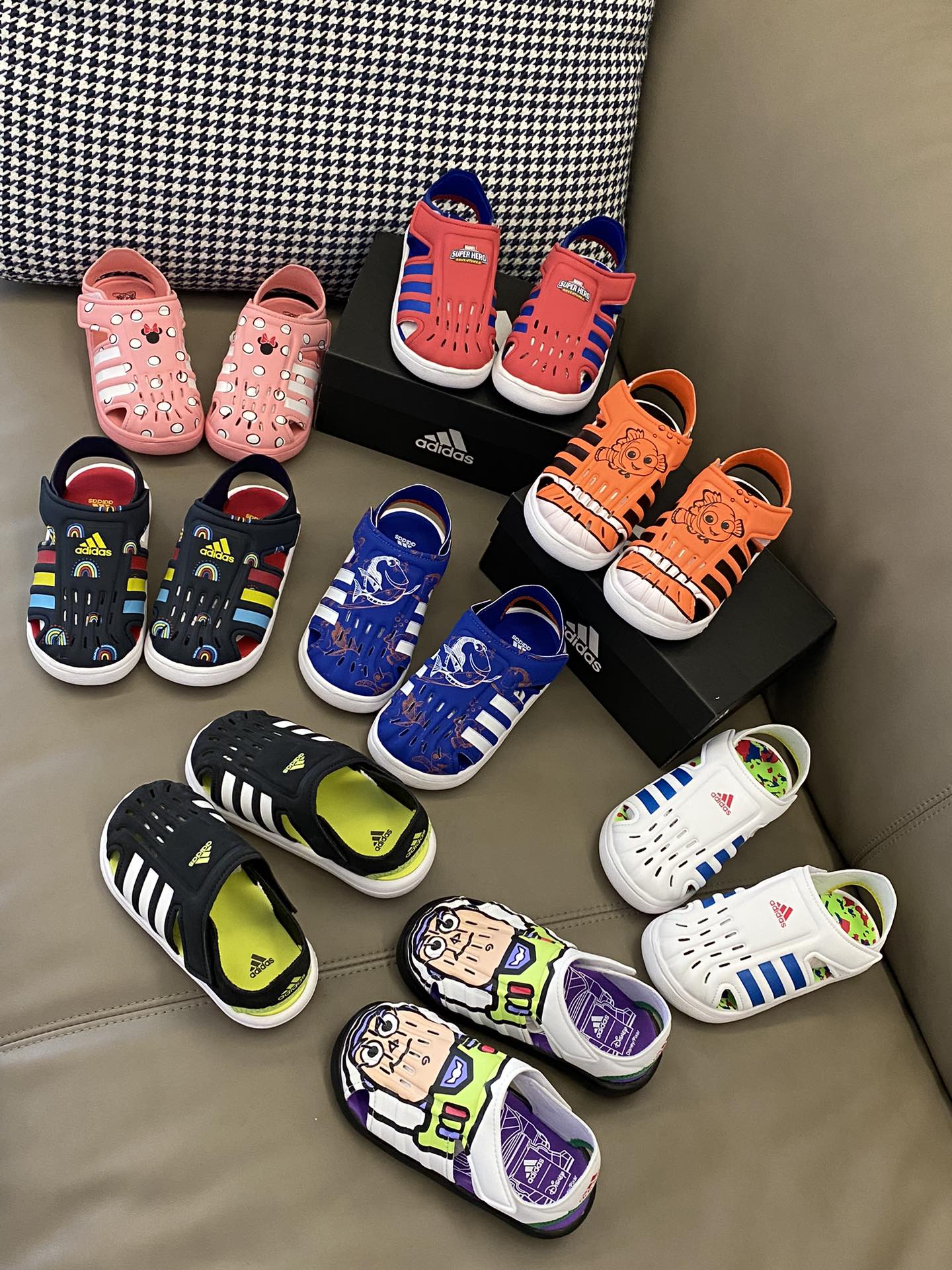 图片[8]-AD 小海马三代儿童凉鞋，科技束干鞋面保持足部干爽👻EVA泡棉大底柔软防滑，双侧魔术贴穿脱超方便✅夏日出游玩不可缺的的运动凉鞋😍-选品中心