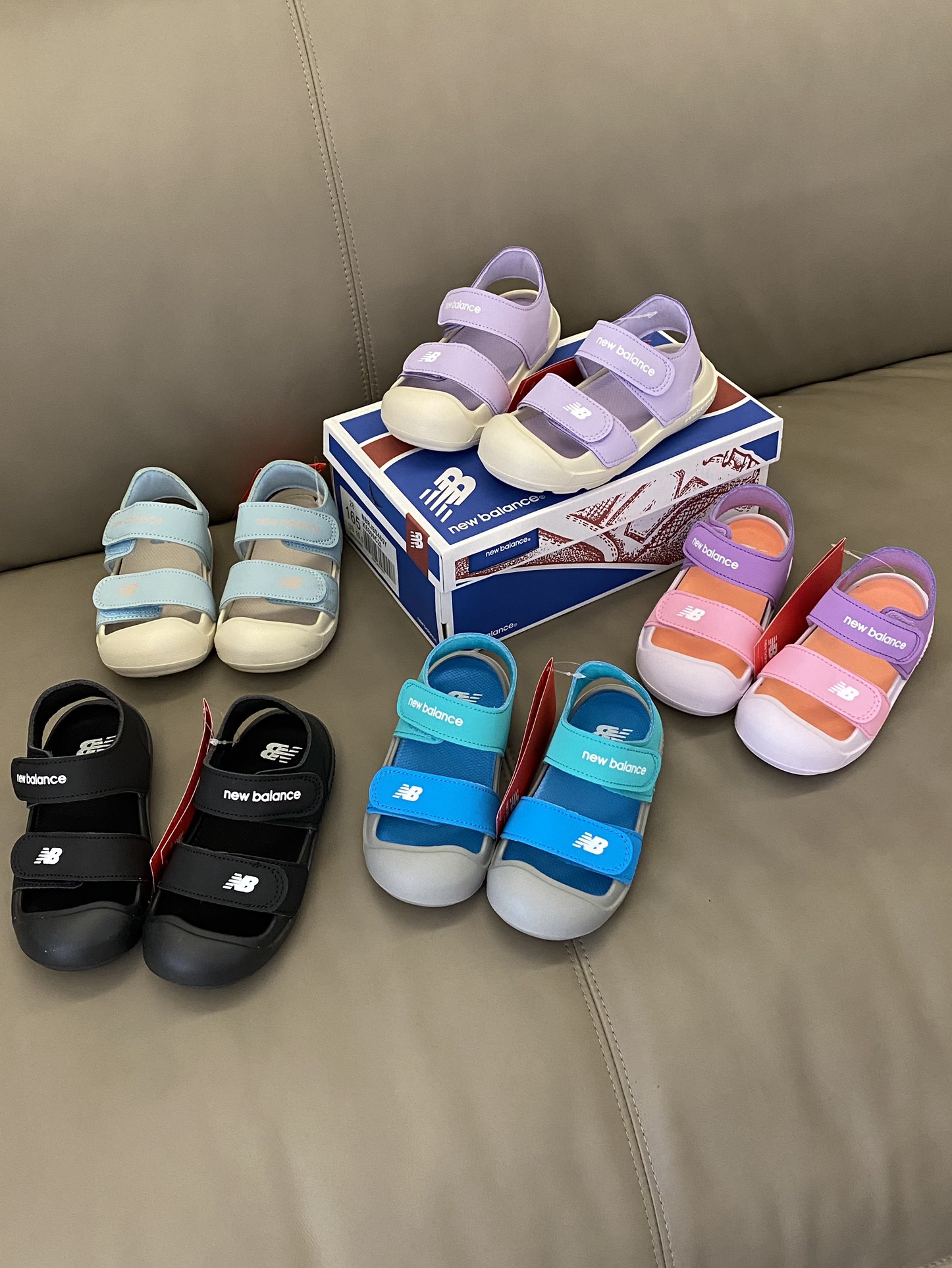 “Magic Design: Comfy NB-Covered Sandal Sandals for Stylish Look” - 图片 6