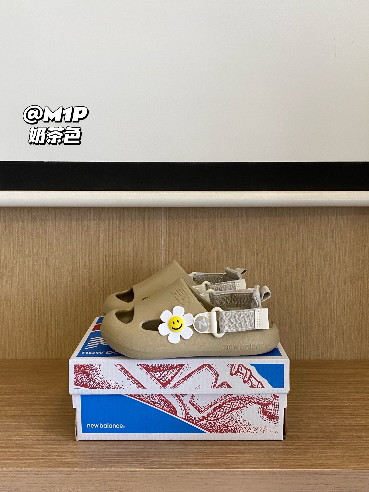 图片[2]-下单备注：代购版NB洞洞两穿凉鞋 劲爆活动代购版NB 两穿洞洞鞋🔥鞋身采用泡棉，柔软加倍水陆两穿无压力🤩巨好穿，去沙滩泳池嬉水楼下遛弯草地，都是很合适的轻便易穿脱💫包裹性超好✅ （不要小花➖3元💥-选品中心