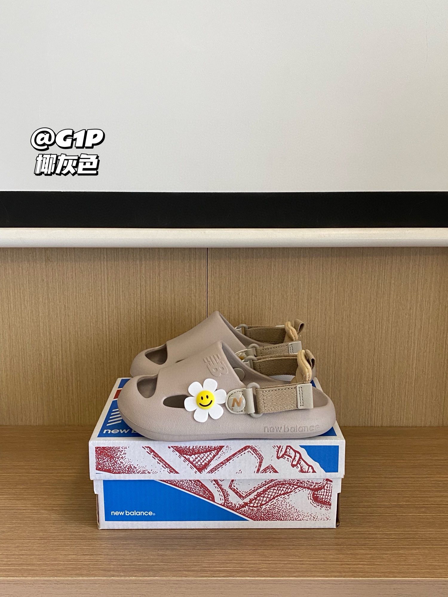 图片[3]-下单备注：代购版NB洞洞两穿凉鞋 劲爆活动代购版NB 两穿洞洞鞋🔥鞋身采用泡棉，柔软加倍水陆两穿无压力🤩巨好穿，去沙滩泳池嬉水楼下遛弯草地，都是很合适的轻便易穿脱💫包裹性超好✅ （不要小花➖3元💥-选品中心