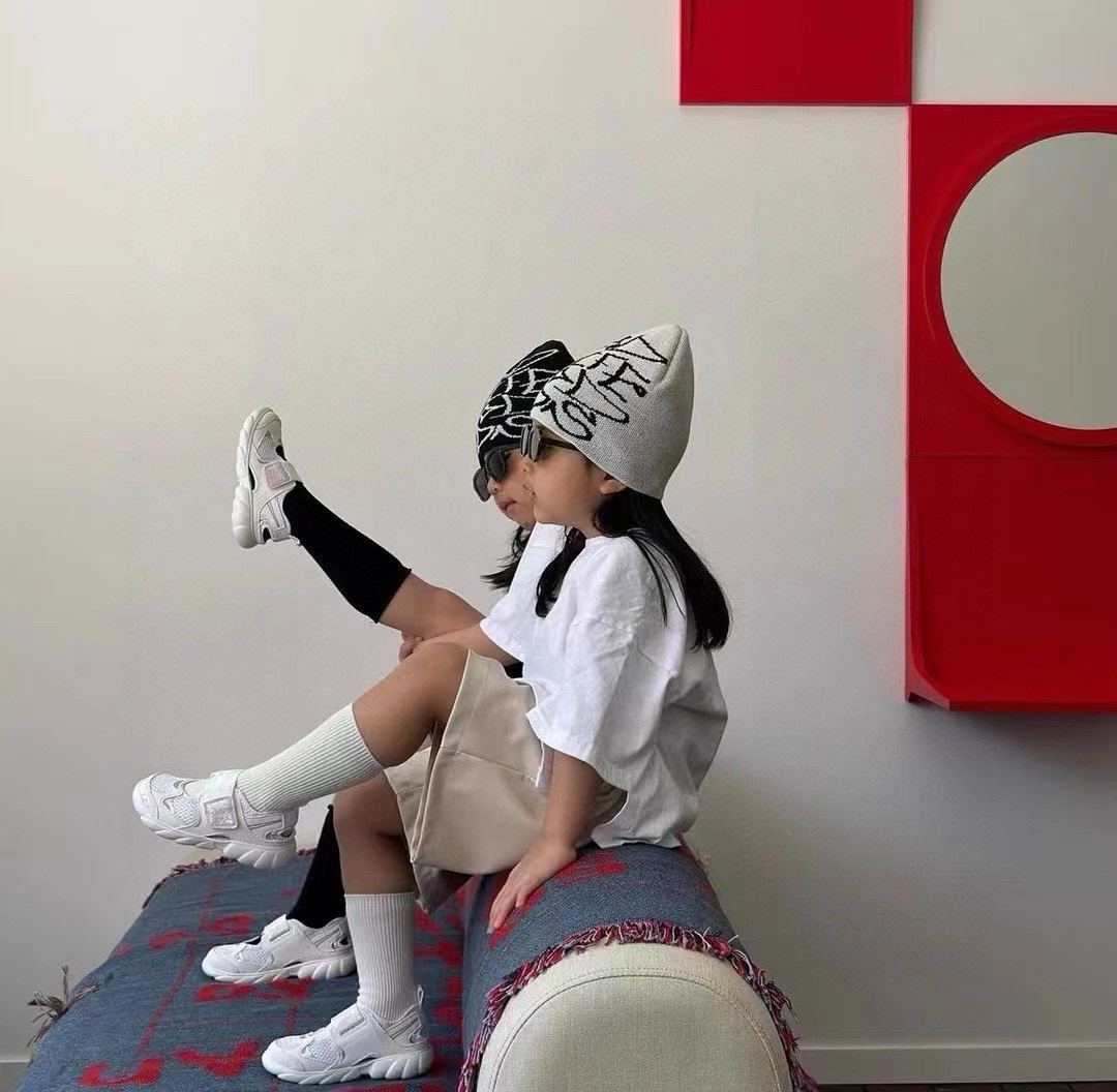 图片[9]-下单备注：王炸爆款🔥时髦鞋王🇰🇷NB 920网面凉鞋 🇰🇷NB 920网面凉鞋！活动整个鞋子超极轻盈柔软舒适～脚背的绑带有弹力～ 可以根据脚背高低调整，对高脚背友好🤗真的太喜欢啦-选品中心