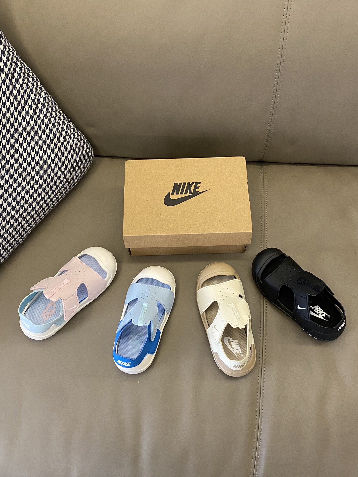 图片[5]-原图直出🌟 这双简直是王牌单品🤟🏻 宝妈们一定很熟悉，鞋底特别软，鞋面贴合脚面，轻柔包裹小脚丫，后跟稳固足部，非常贴心的细节设计，真的太推荐了 💯-选品中心