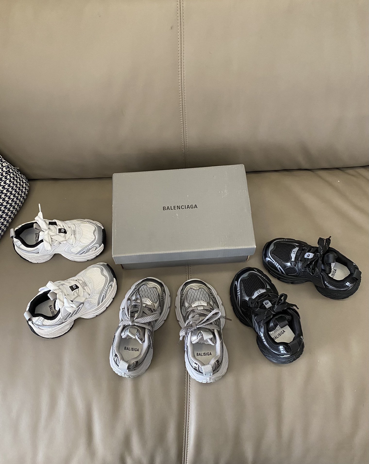 图片[5]-原图直出🌟 洋气又百搭的老爹鞋穿上舒服透气💨魔术贴设计，方便宝贝穿脱✅鞋底防滑耐磨☺️舒服好穿✌🏻跑步跳高都棒棒哒🎉鞋型好好看爱了-选品中心