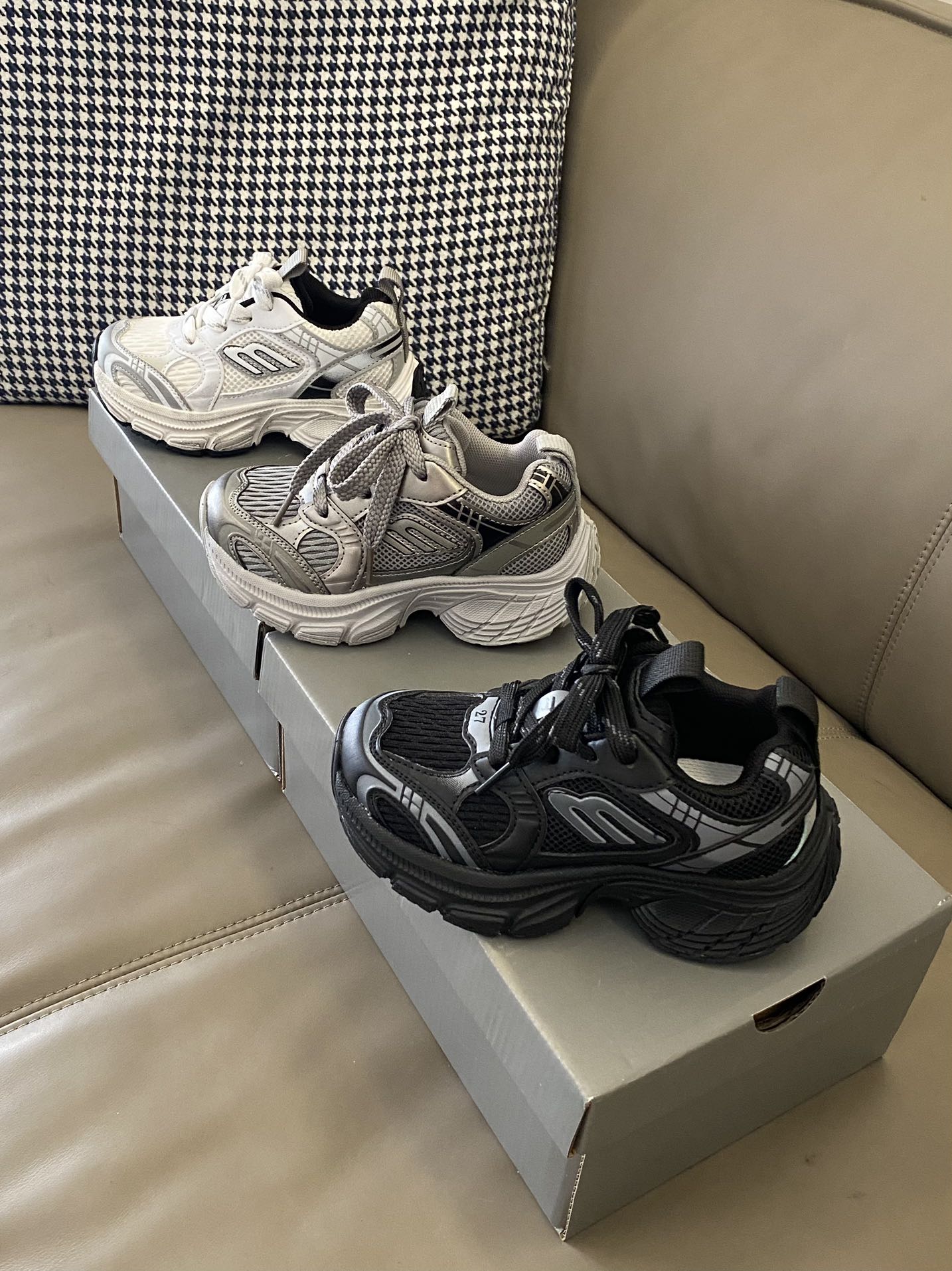 图片[6]-原图直出🌟 洋气又百搭的老爹鞋穿上舒服透气💨魔术贴设计，方便宝贝穿脱✅鞋底防滑耐磨☺️舒服好穿✌🏻跑步跳高都棒棒哒🎉鞋型好好看爱了-选品中心