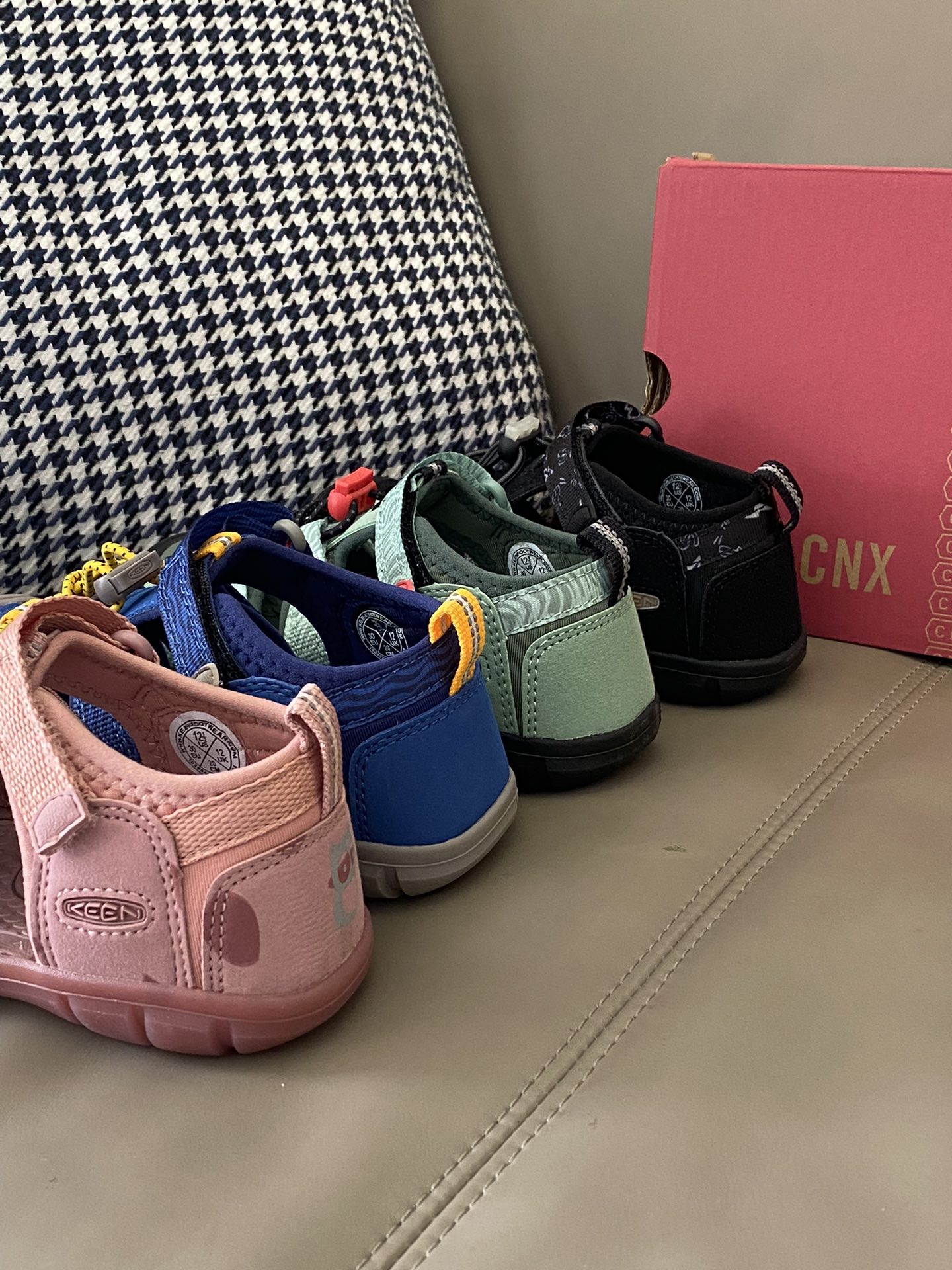 图片[4]-原图直出🌟 Keen 儿童溯溪两穿凉鞋二代，踩屎感鞋垫有足弓支撑👋🏻软缓震而且这双凉鞋真的很抗造🤩怎么穿都不带坏的，主打的就是好看而且质量好😍-选品中心