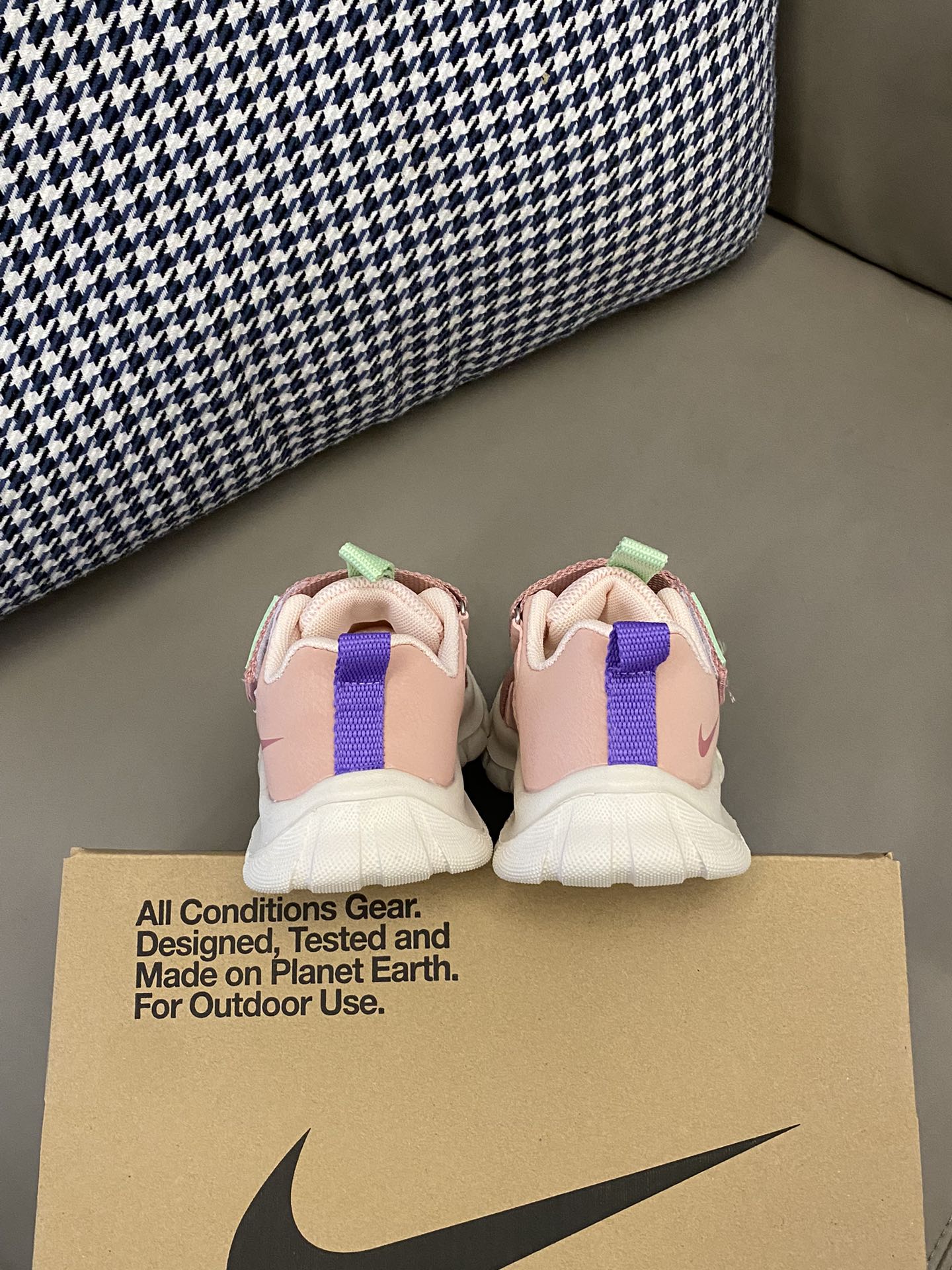 图片[4]-儿童款运动鞋必须有它做工和材质面料都很牛🐮魔术贴设计方便宝贝穿脱✔️超弹大底，轻便舒适第一名🥇🥇让小朋友运动时更加洒脱~~MNA203-选品中心