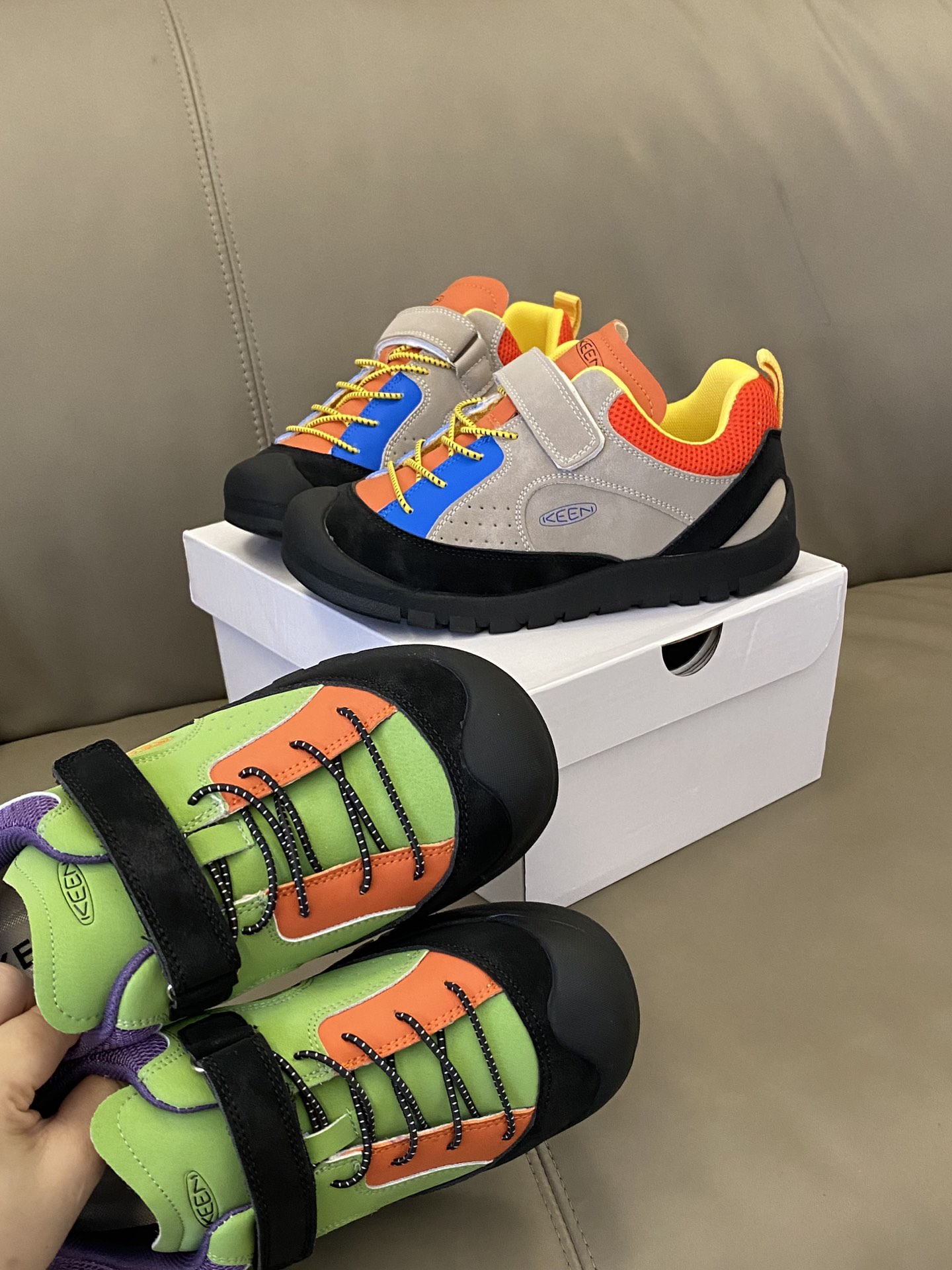 图片[6]-原图直出🌟 KEEN 登山鞋上脚真的很舒服😌软软的鞋底很跟脚哦👻魔术贴设计，穿脱起来也方便✅网面设计透气性不错的👏🏻日常穿或者上学穿简直太适🈴啦-选品中心