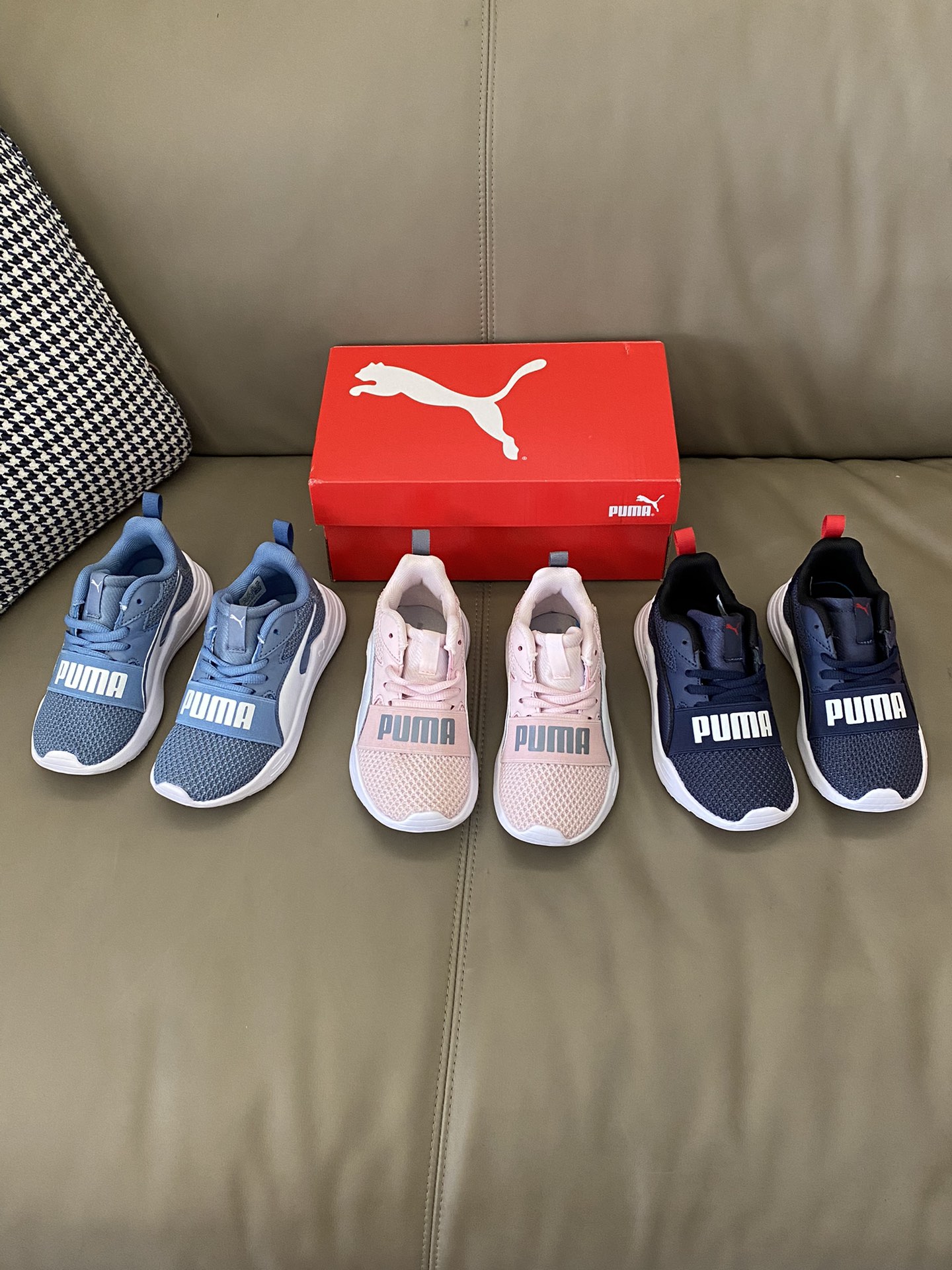 图片[5]-原图直出🌟 PUMA 彪马儿童运动鞋👟采用织物网眼设计，清爽透气💨久跑不闷汗💦内里柔软舒适贴合不累脚👣鞋底软弹舒适轻便☁️防滑耐磨✔️-选品中心