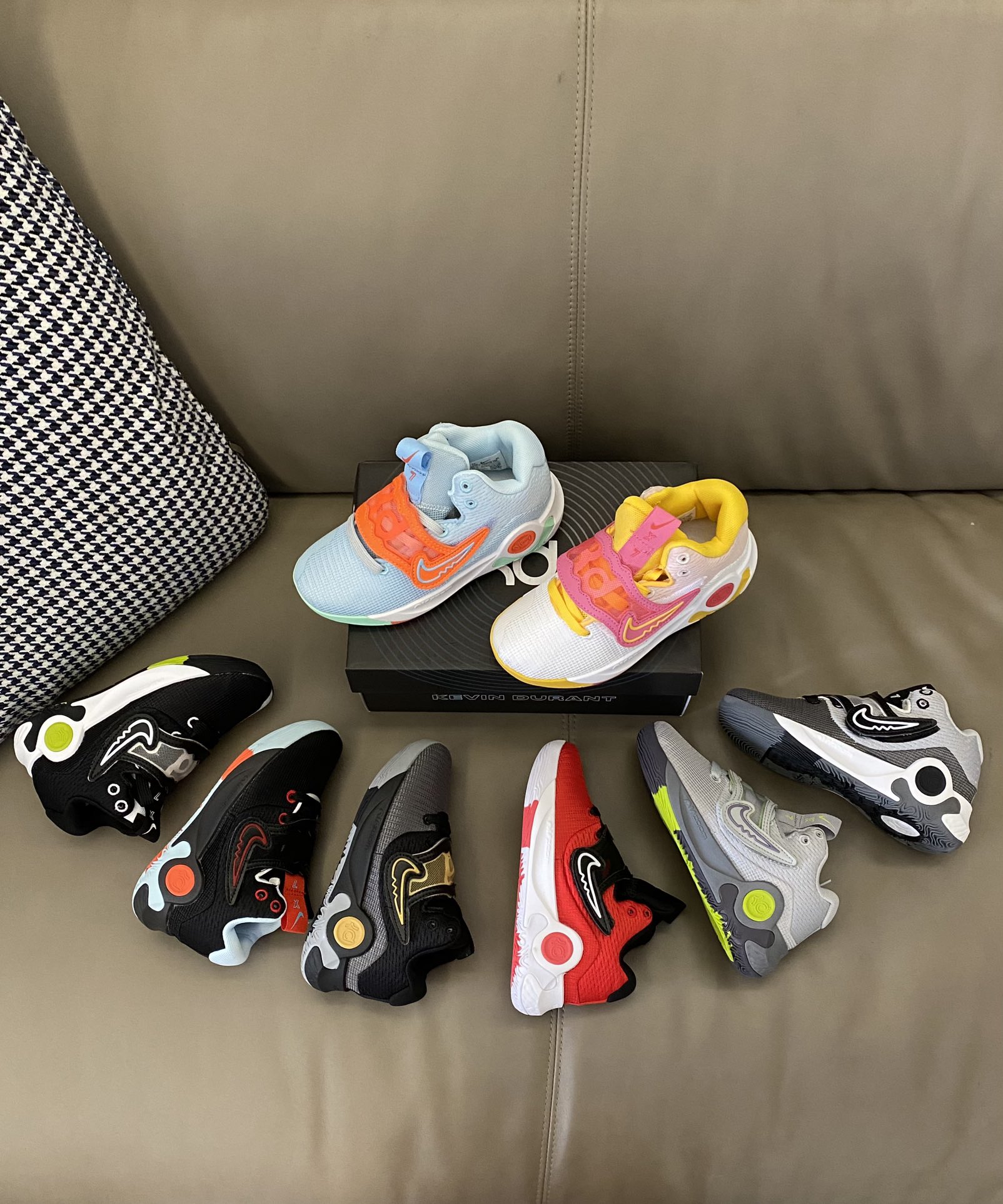 图片[5]-原图直出🌟 NK KD Trey 5 X儿童篮球鞋👟内里柔软舒适😜鞋底防滑耐磨✅让宝贝在篮球场上称霸全场😍实战必备的一款篮球鞋🏀-选品中心