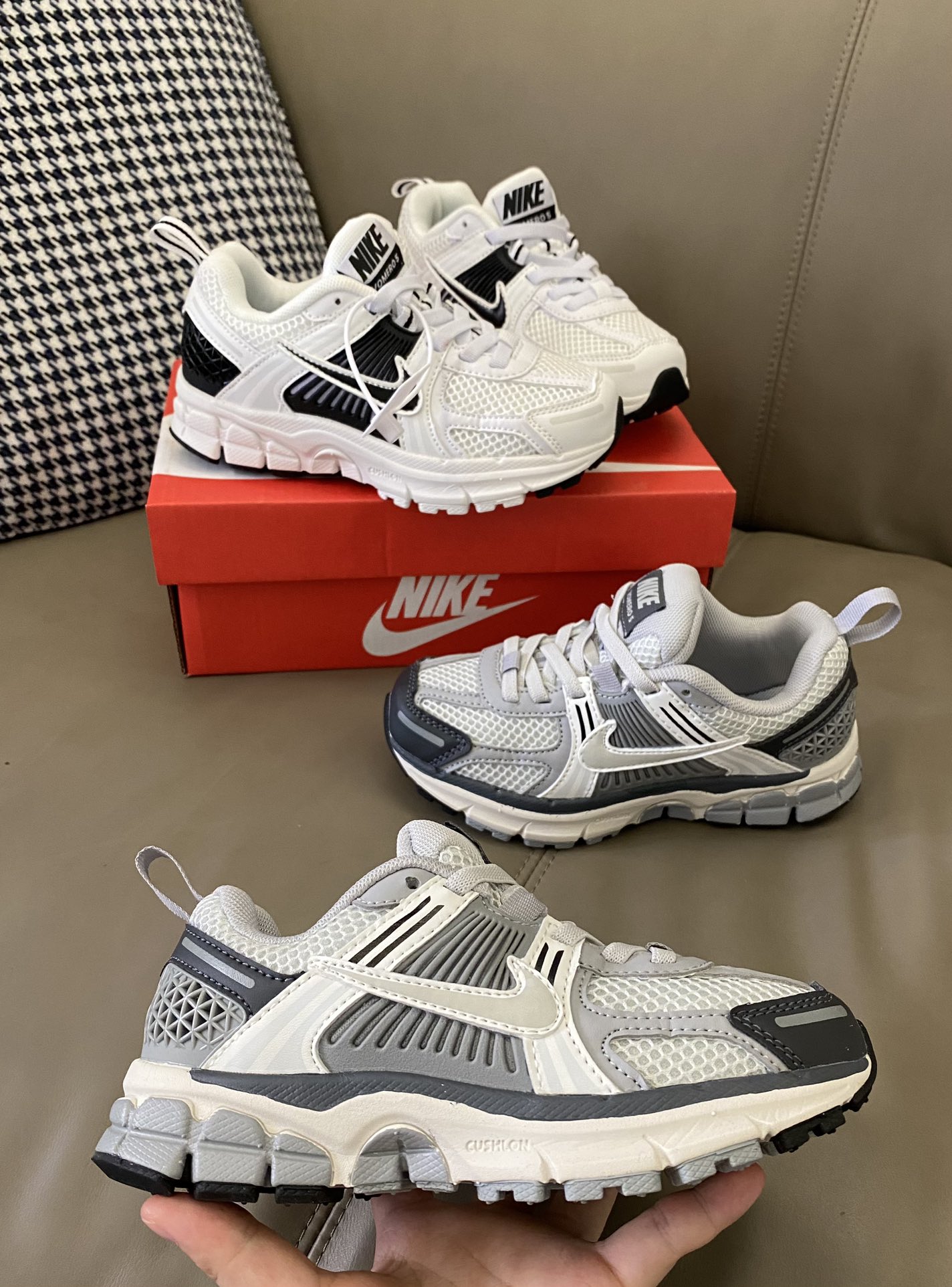 图片[4]-原图直出🌟 这双鞋可以穿着打球、跑步都很香😍属于在两个领域的能力都不错👌🏻而且颜值很高，整体亮眼🤩鞋底是大纹路防滑能力强关键性价比高😻-选品中心