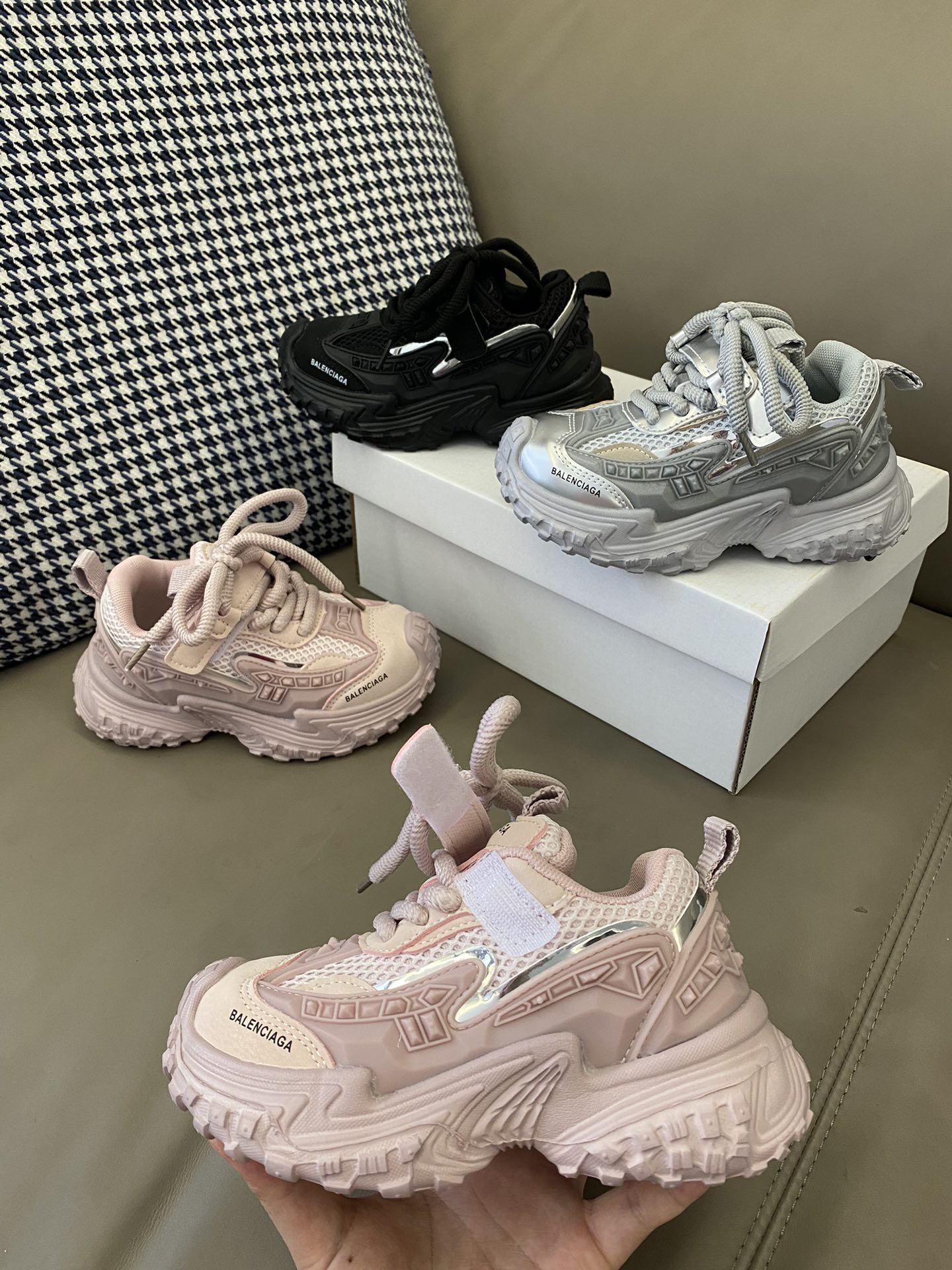 图片[6]-原图直出🌟 鞋面采用网布设计，宝贝穿起来更舒适透气💨 魔术贴设计方便宝贝穿脱✅鞋底是橡胶材质，具有很好的防滑效果👏🏻穿起来更加安-选品中心