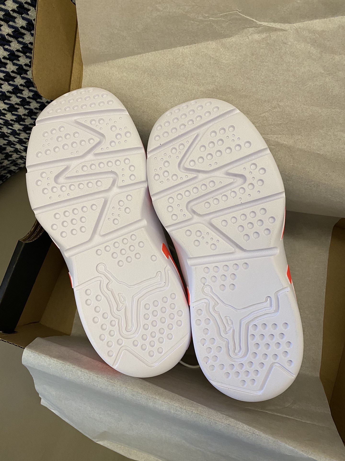 图片[9]-原图直出🌟 鞋面优质皮料，质感🈵🈵，魔术贴设计穿脱方便✅透气孔设计，清爽透气不闷脚不臭脚💨鞋底防滑耐磨柔软舒适🥳-选品中心