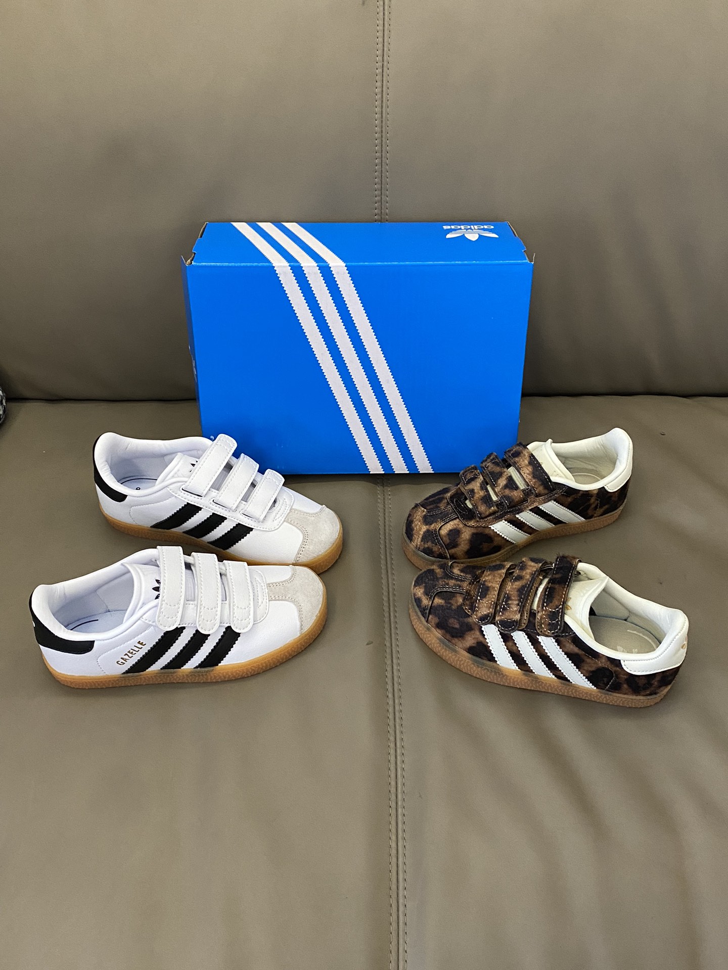 图片[8]-原图直出🌟 小童是两条杠魔术贴设计，大童则是三条杠魔术贴设计🤩穿脱方便✔️三个颜色都值得全入手巨巨巨美说累了-选品中心