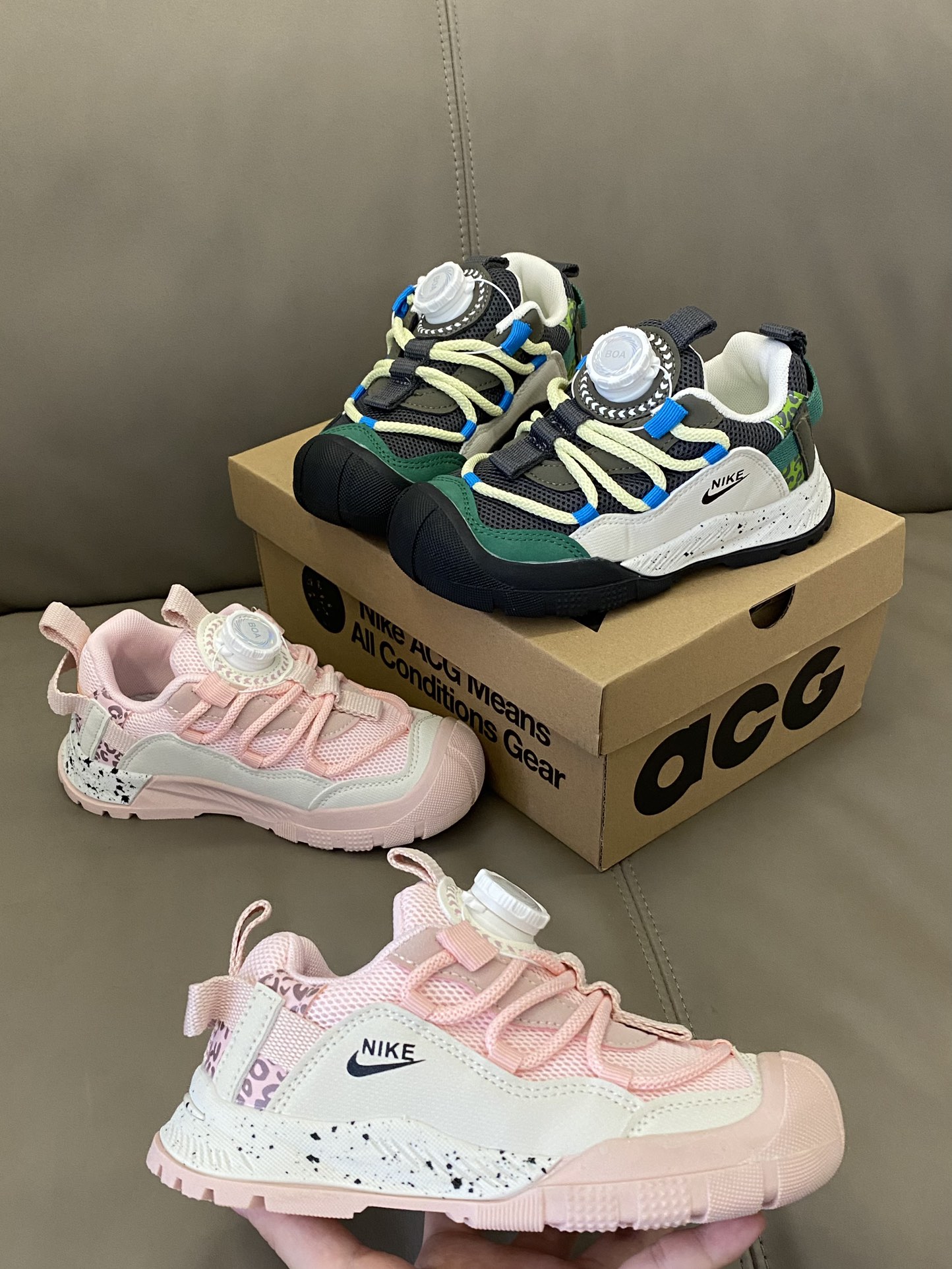 图片[6]-~ 原图直出🌟 鞋身轻便上脚舒适🤩旋转扣设计，再也不用担心系鞋带啦🫣鞋底轻量耐磨，行走无负担✅-选品中心