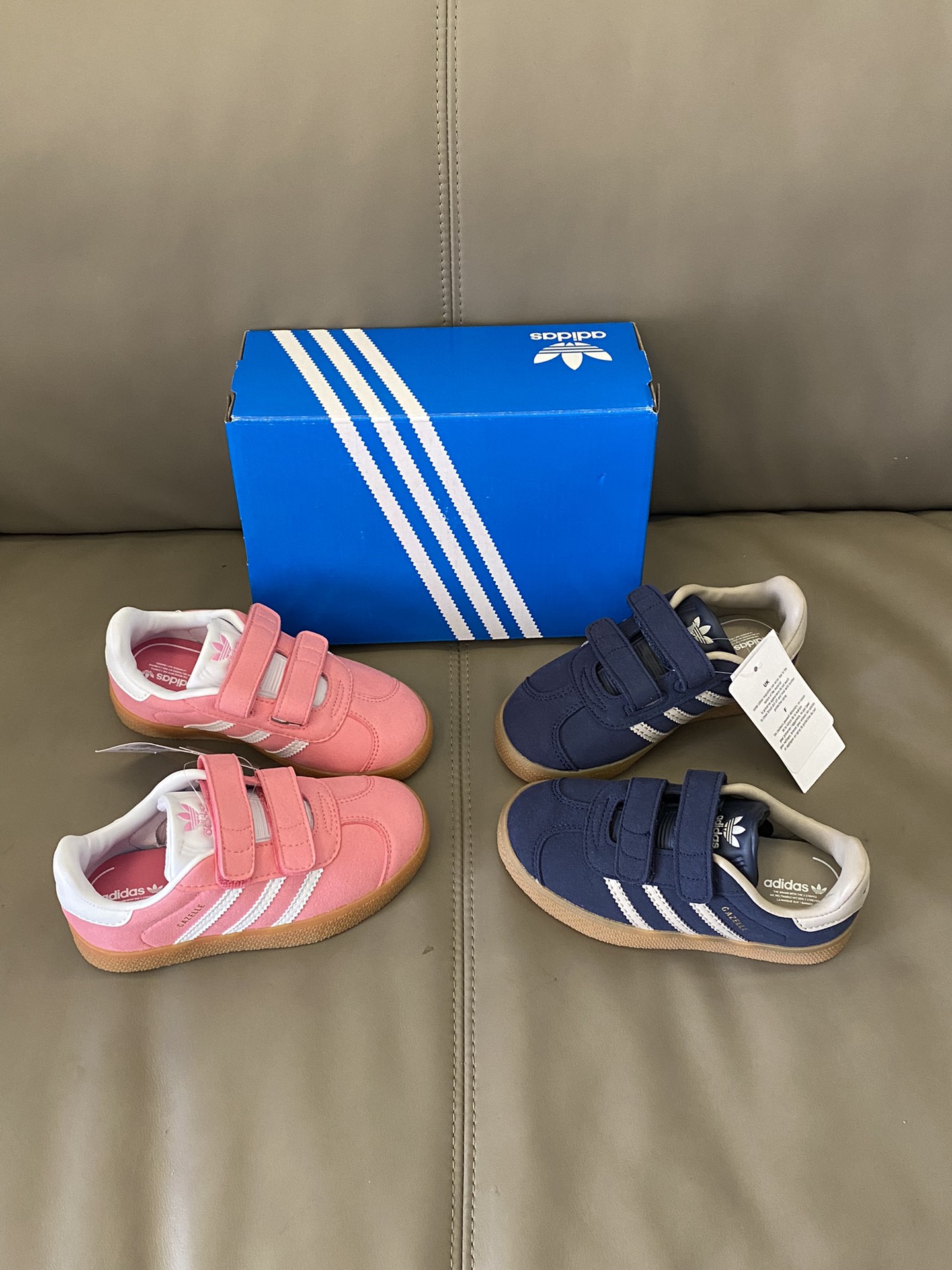 图片[8]-原图直出🌟 鞋面采用麂皮材质，魔术贴设计更是仅上添花🥰家长再也不用担心宝贝无法掌控鞋带的难题啦🤩鞋底防滑耐磨，抓地力强👍🏻-选品中心