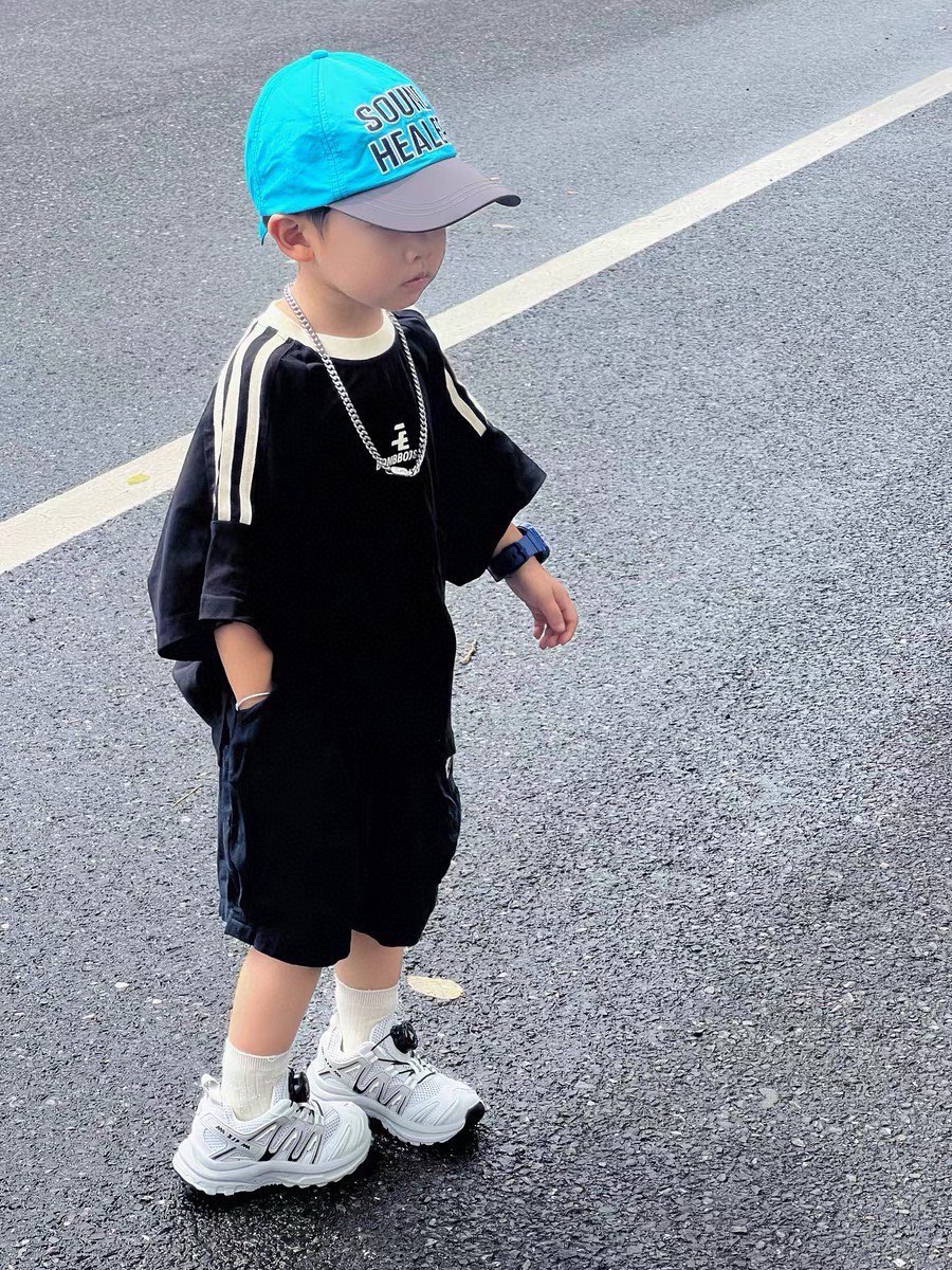 图片[7]-高品质口碑款童鞋推荐1️⃣0️⃣0️⃣ M下单备注：萨洛蒙XT-Q旋转纽扣童鞋 尺码：26-37，全网独家 📣📣不同品牌，不同系列的鞋子，鞋码存在差异 所以一定要量一下宝宝脚长 根据宝宝脚长+1～1.5cm选择相对应内长-选品中心