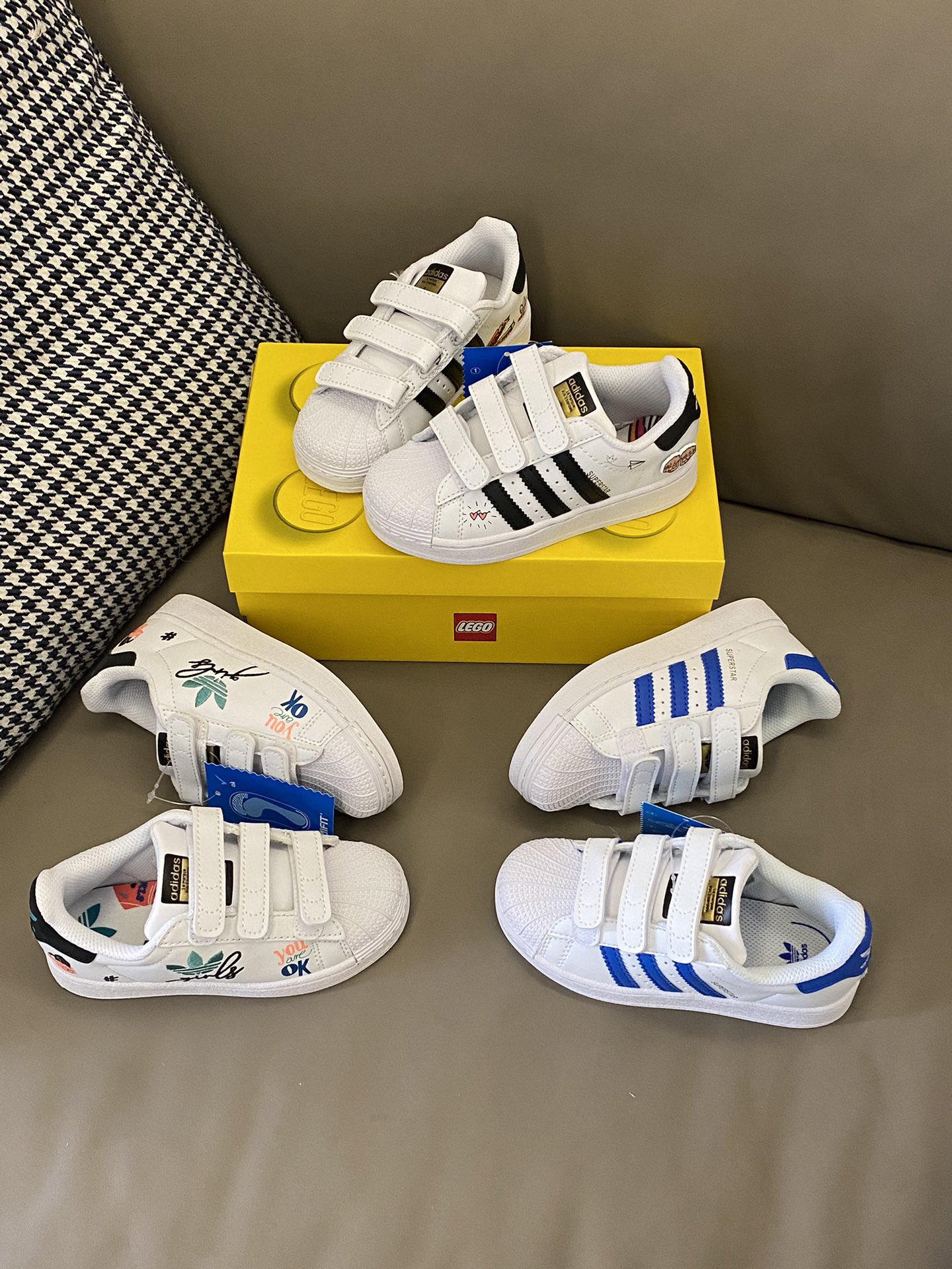 图片[3]-原图直出🌟所见即所得！！ 采用魔术贴设计，方便宝贝穿脱✅缓震胶中底，脚感舒适🤩后跟Logo点缀，提升立体美感，经久耐穿😻鞋底防滑耐磨-选品中心