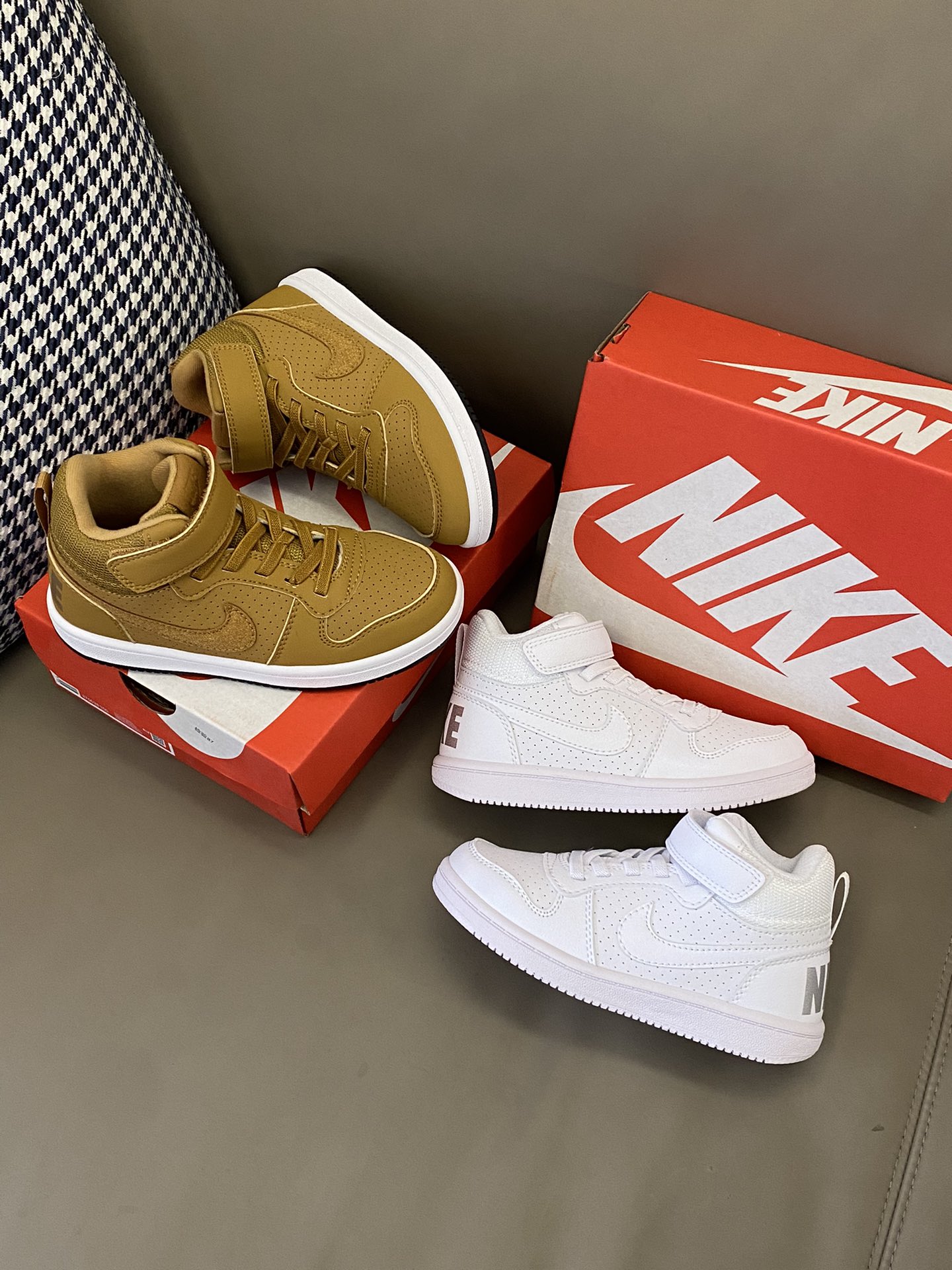 图片[8]-原图直出🌟 鞋面采用网孔设计清爽透气💨松紧带+魔术贴设计，方便宝贝穿脱✔️质量做工都很不错👍🏻鞋底软硬适中，很适合上学穿💯-选品中心