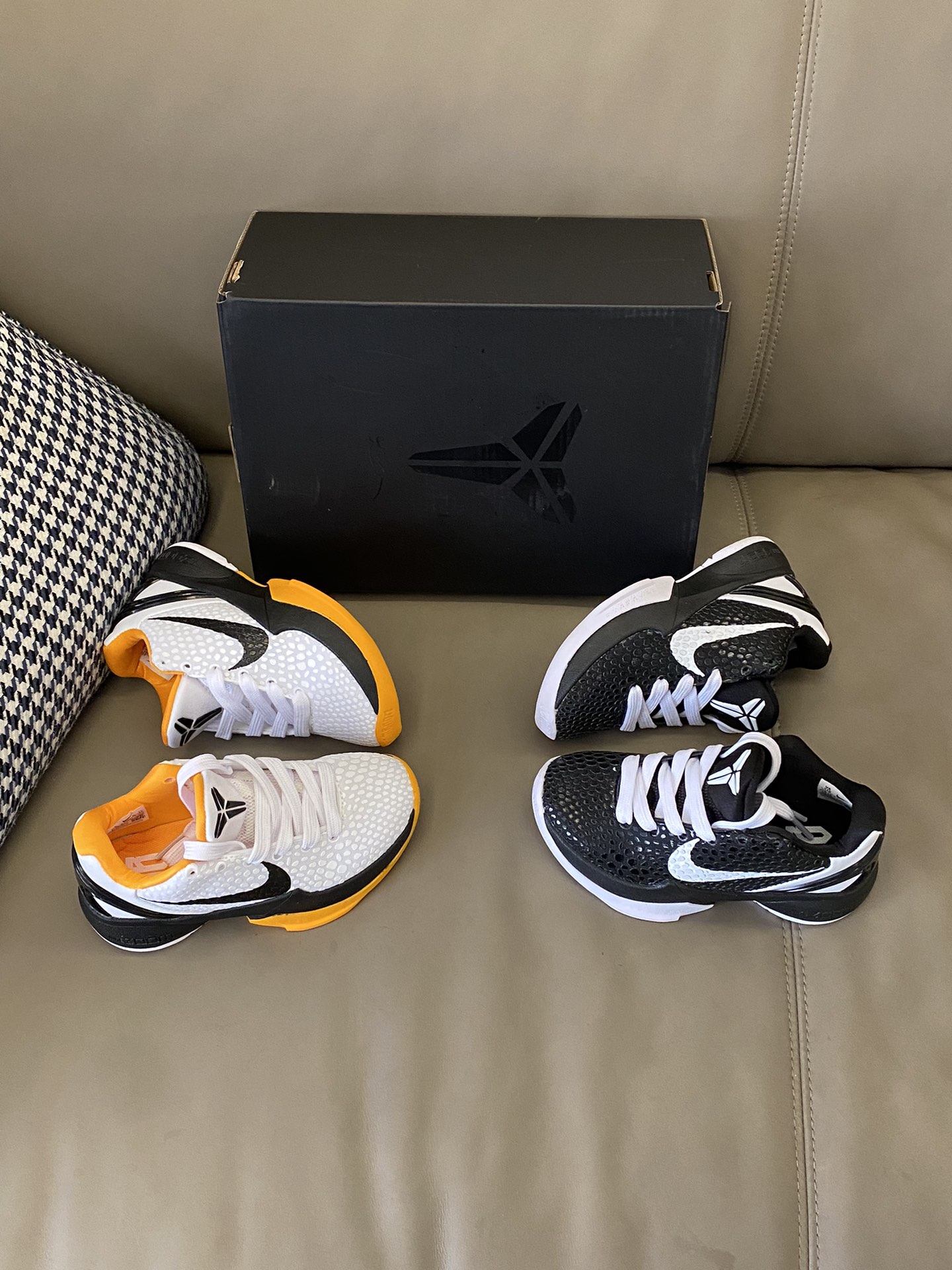 图片[8]-原图直出🌟 采用系带设计可自由调节松紧🤩后跟环绕下PU，足弓处的碳板以及恰到好处的防侧翻角，支撑性非常好👍🏻鞋底防滑耐磨✔️-选品中心