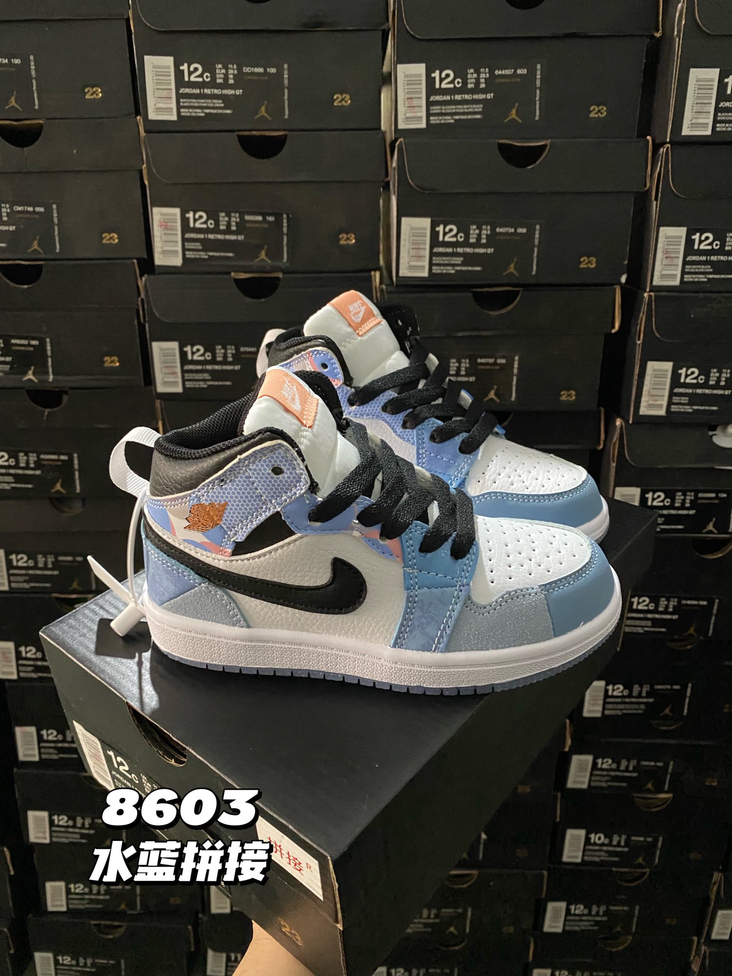 图片[4]-🆕新配色，秒杀 最高版本–乔1真标头层球鞋⚽️，尺码：22-37.5 真标头层aj1真的绝了❗️❗ 实在是太好看了，超级无敌百搭潮流，作为最经典的系列，它真的是当之无愧💪🏻💪🏻高版本，老粉必入！-选品中心