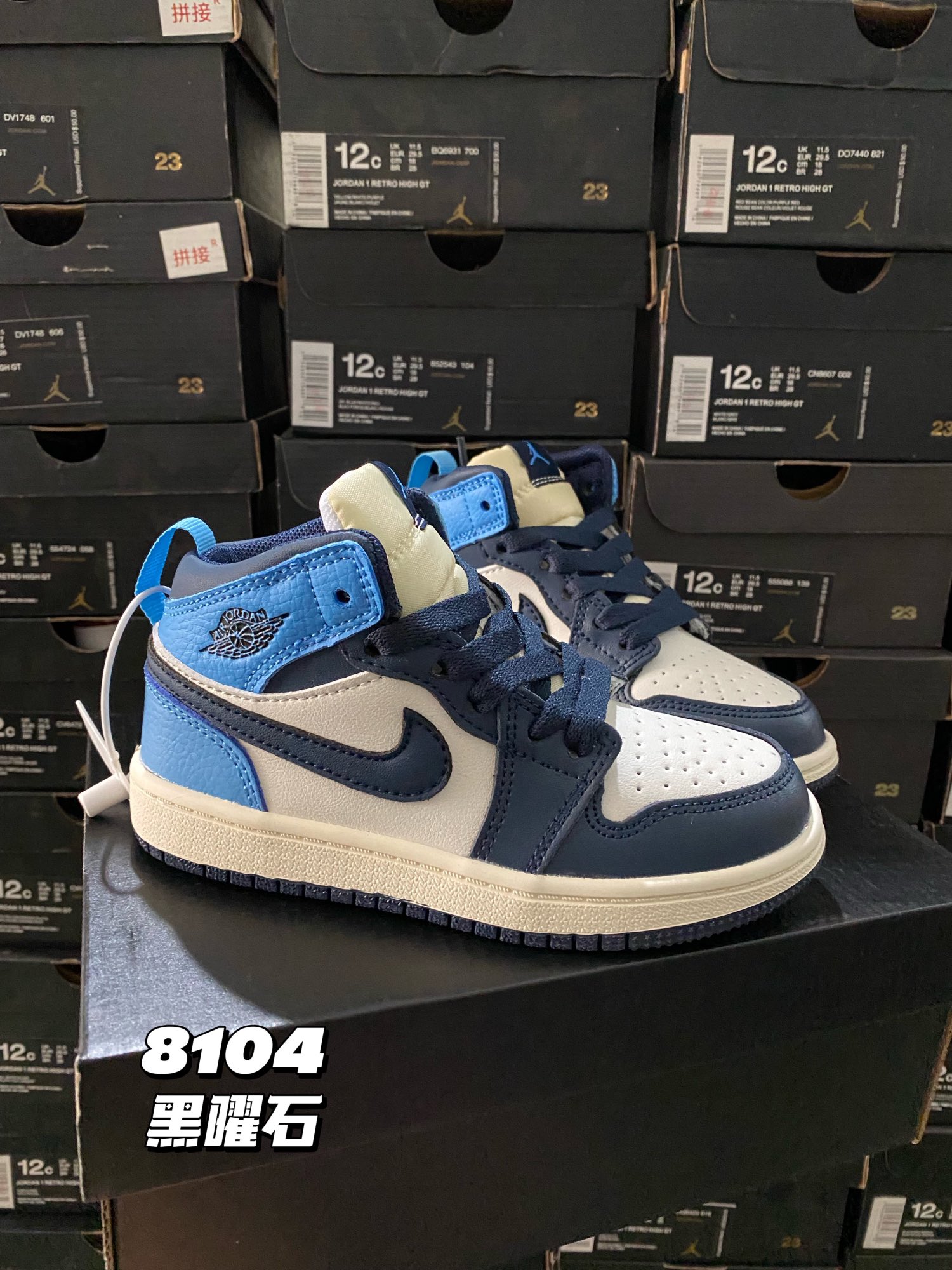 图片[9]-🆕新配色，秒杀 最高版本–乔1真标头层球鞋⚽️，尺码：22-37.5 真标头层aj1真的绝了❗️❗ 实在是太好看了，超级无敌百搭潮流，作为最经典的系列，它真的是当之无愧💪🏻💪🏻高版本，老粉必入！-选品中心