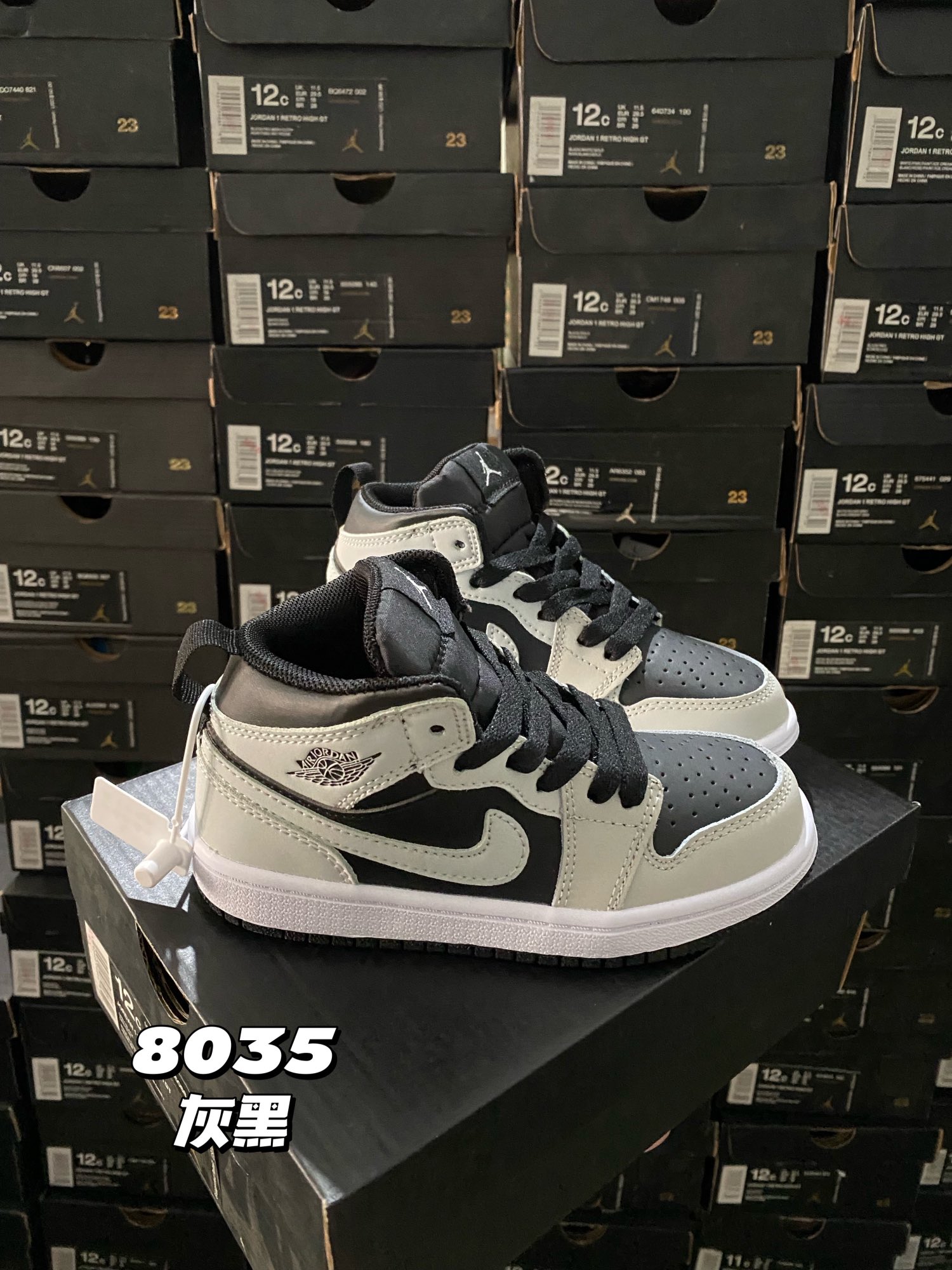 图片[4]-🆕新配色，秒杀 最高版本–乔1真标头层球鞋⚽️，尺码：22-37.5 真标头层aj1真的绝了❗️❗ 实在是太好看了，超级无敌百搭潮流，作为最经典的系列，它真的是当之无愧💪🏻💪🏻高版本，老粉必入！-选品中心