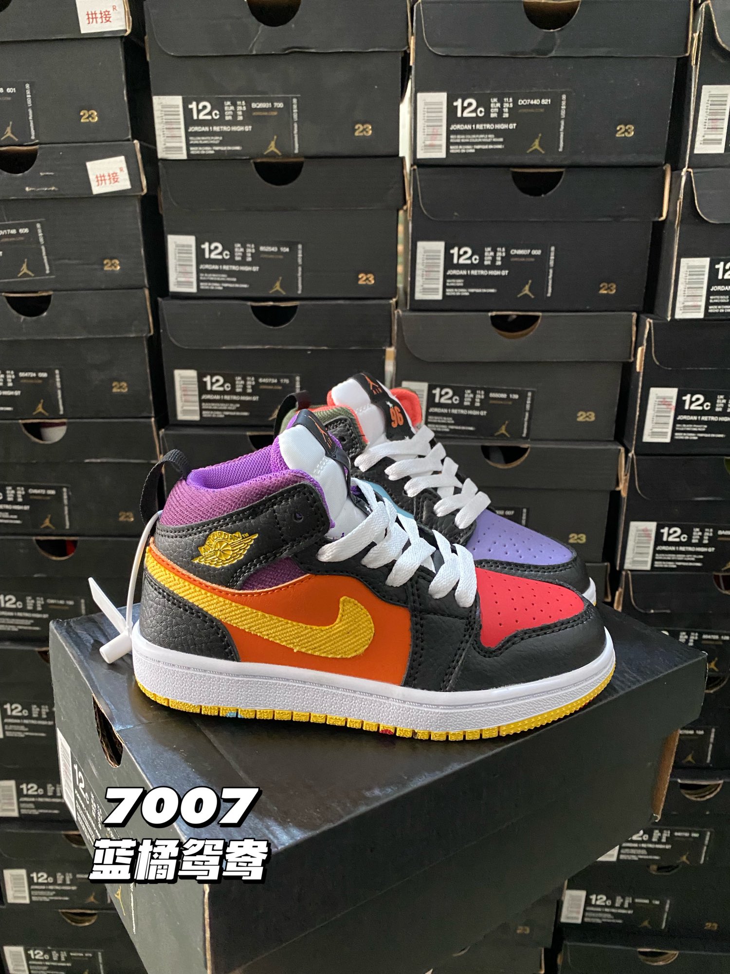 图片[2]-🆕新配色，秒杀 最高版本–乔1真标头层球鞋⚽️，尺码：22-37.5 真标头层aj1真的绝了❗️❗ 实在是太好看了，超级无敌百搭潮流，作为最经典的系列，它真的是当之无愧💪🏻💪🏻高版本，老粉必入！-选品中心