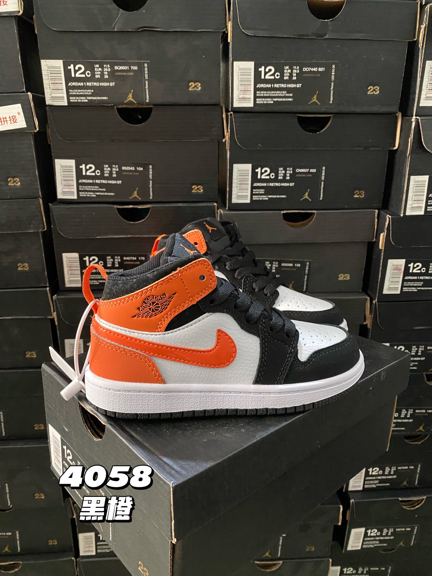 图片[3]-🆕新配色，秒杀 最高版本–乔1真标头层球鞋⚽️，尺码：22-37.5 真标头层aj1真的绝了❗️❗ 实在是太好看了，超级无敌百搭潮流，作为最经典的系列，它真的是当之无愧💪🏻💪🏻高版本，老粉必入！-选品中心