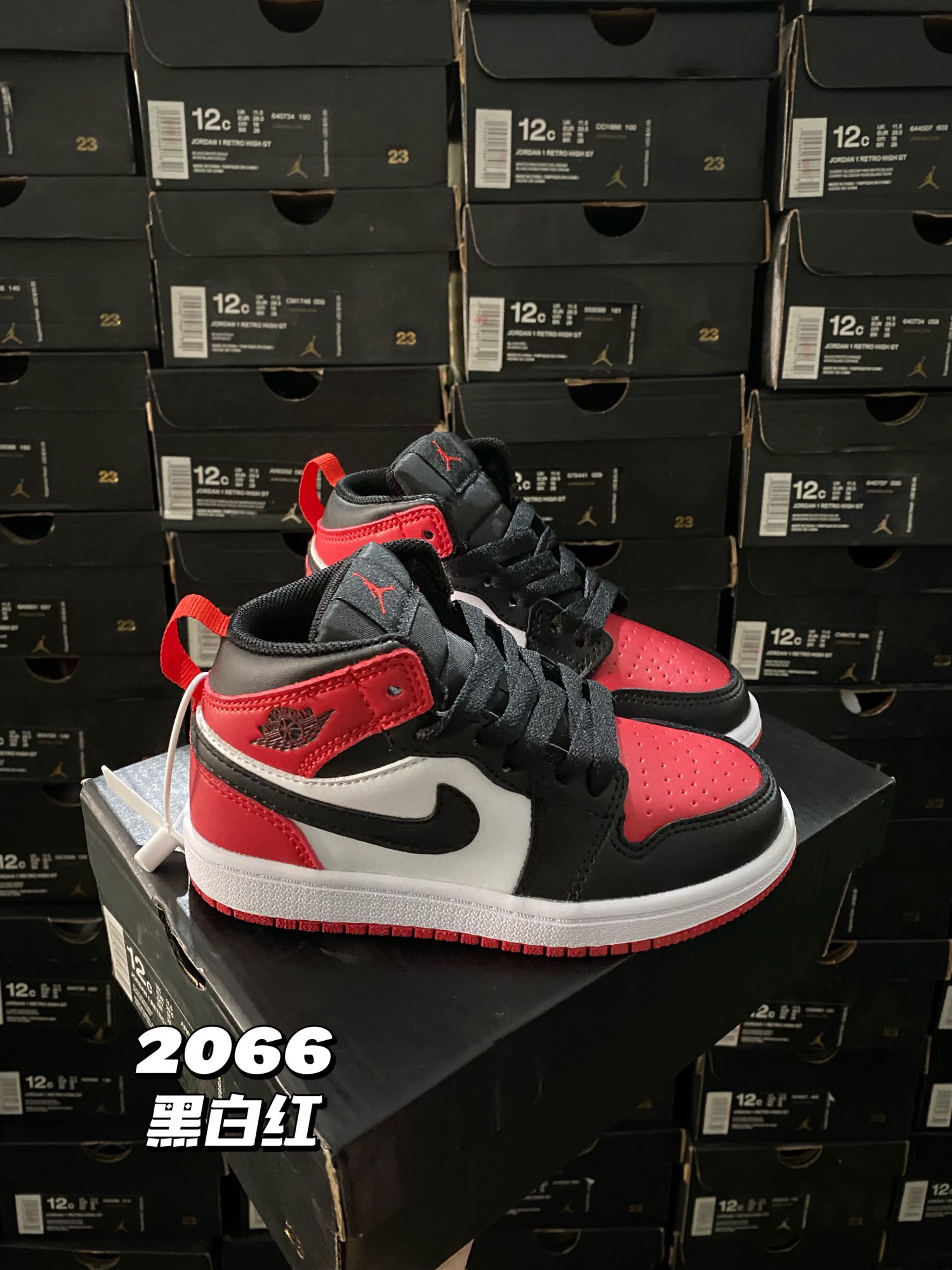 图片[6]-🆕新配色，秒杀 最高版本–乔1真标头层球鞋⚽️，尺码：22-37.5 真标头层aj1真的绝了❗️❗ 实在是太好看了，超级无敌百搭潮流，作为最经典的系列，它真的是当之无愧💪🏻💪🏻高版本，老粉必入！-选品中心