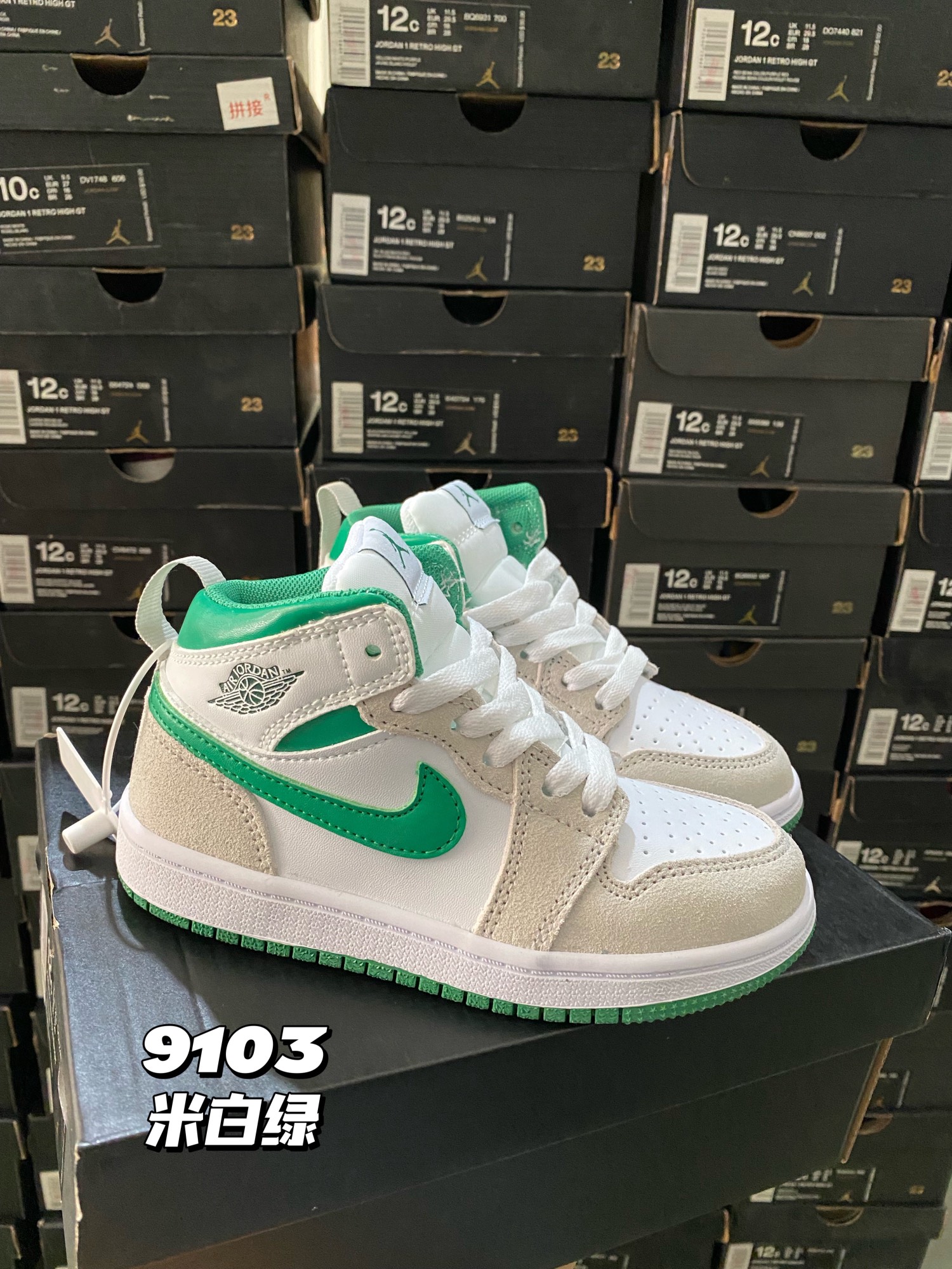 图片[3]-🆕新配色，秒杀 最高版本–乔1真标头层球鞋⚽️，尺码：22-37.5 真标头层aj1真的绝了❗️❗ 实在是太好看了，超级无敌百搭潮流，作为最经典的系列，它真的是当之无愧💪🏻💪🏻高版本，老粉必入！-选品中心