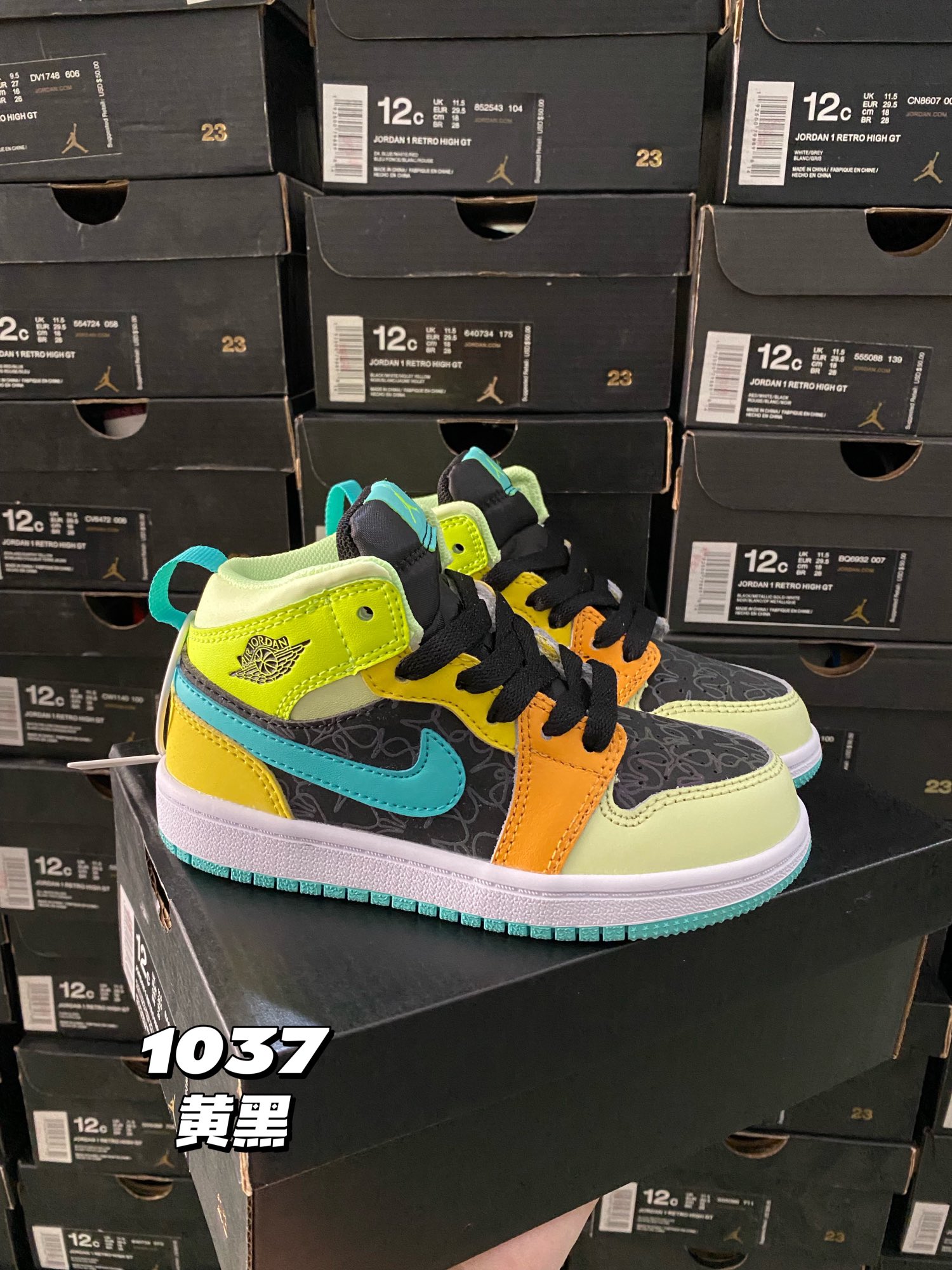 图片[3]-🆕新配色，秒杀 最高版本–乔1真标头层球鞋⚽️，尺码：22-37.5 真标头层aj1真的绝了❗️❗ 实在是太好看了，超级无敌百搭潮流，作为最经典的系列，它真的是当之无愧💪🏻💪🏻高版本，老粉必入！-选品中心