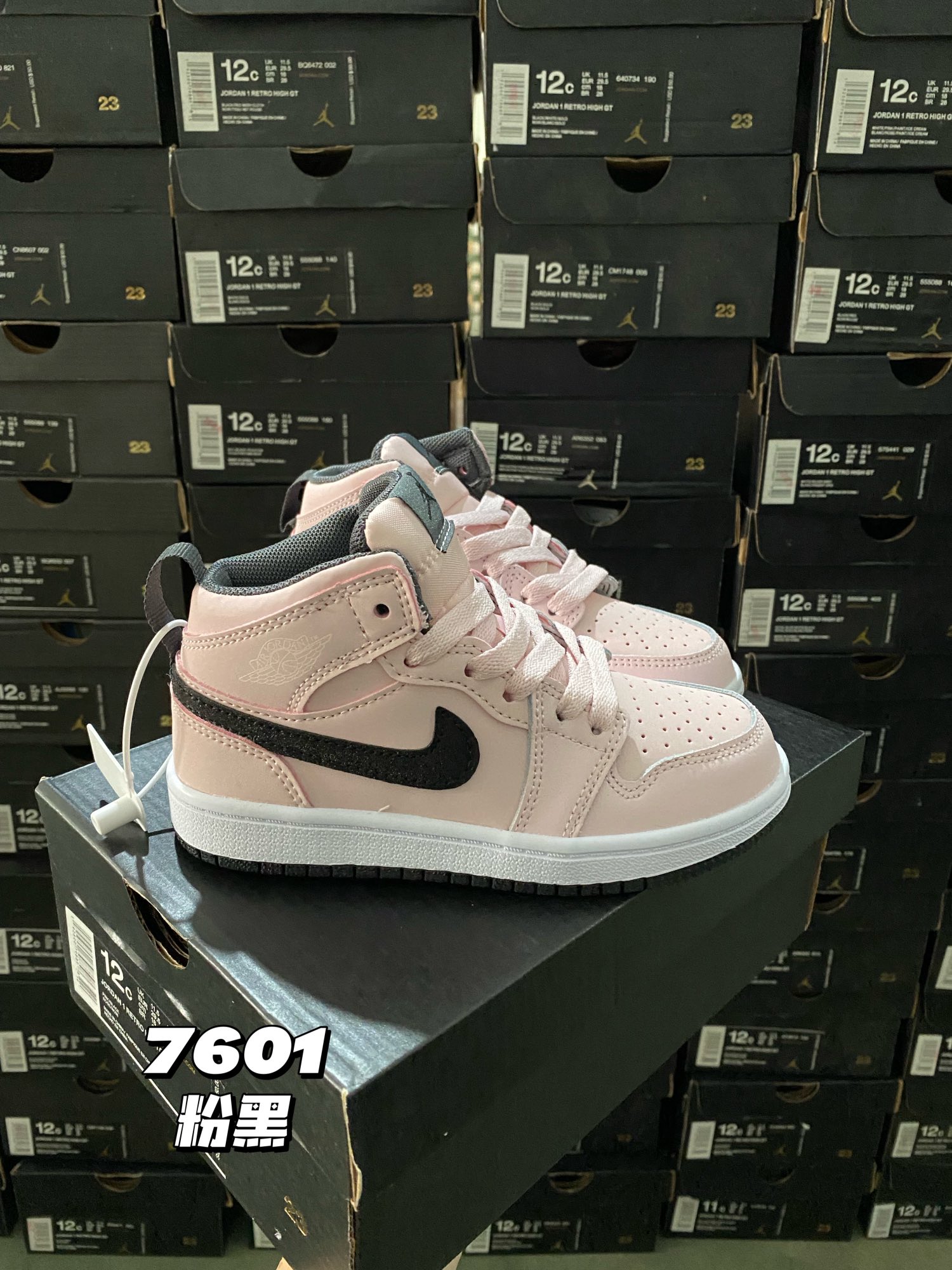 图片[3]-🆕新配色，秒杀 最高版本–乔1真标头层球鞋⚽️，尺码：22-37.5 真标头层aj1真的绝了❗️❗ 实在是太好看了，超级无敌百搭潮流，作为最经典的系列，它真的是当之无愧💪🏻💪🏻高版本，老粉必入！-选品中心