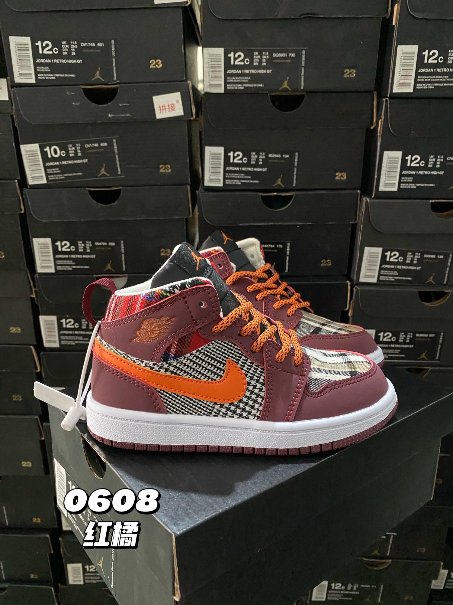 图片[5]-🆕新配色，秒杀 最高版本–乔1真标头层球鞋⚽️，尺码：22-37.5 真标头层aj1真的绝了❗️❗ 实在是太好看了，超级无敌百搭潮流，作为最经典的系列，它真的是当之无愧💪🏻💪🏻高版本，老粉必入！-选品中心