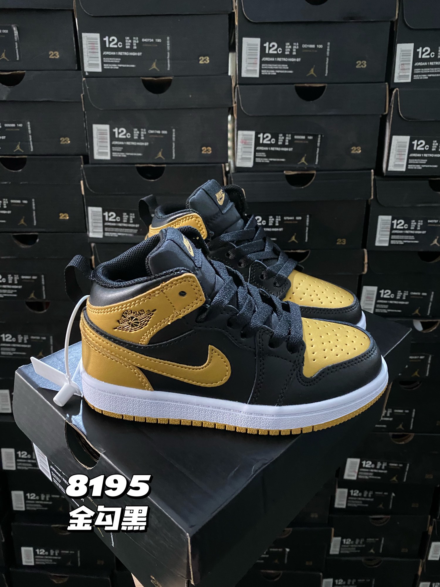 🆕新配色,秒杀 最高版本–乔1真标头层球鞋⚽️,尺码:22-37.5 真标头层aj1真的绝了❗️❗ 实在是太好看了,超级无敌百搭潮流,作为最经典的系列,它真的是当之无愧💪🏻💪🏻高版本,老粉必入!-选品中心